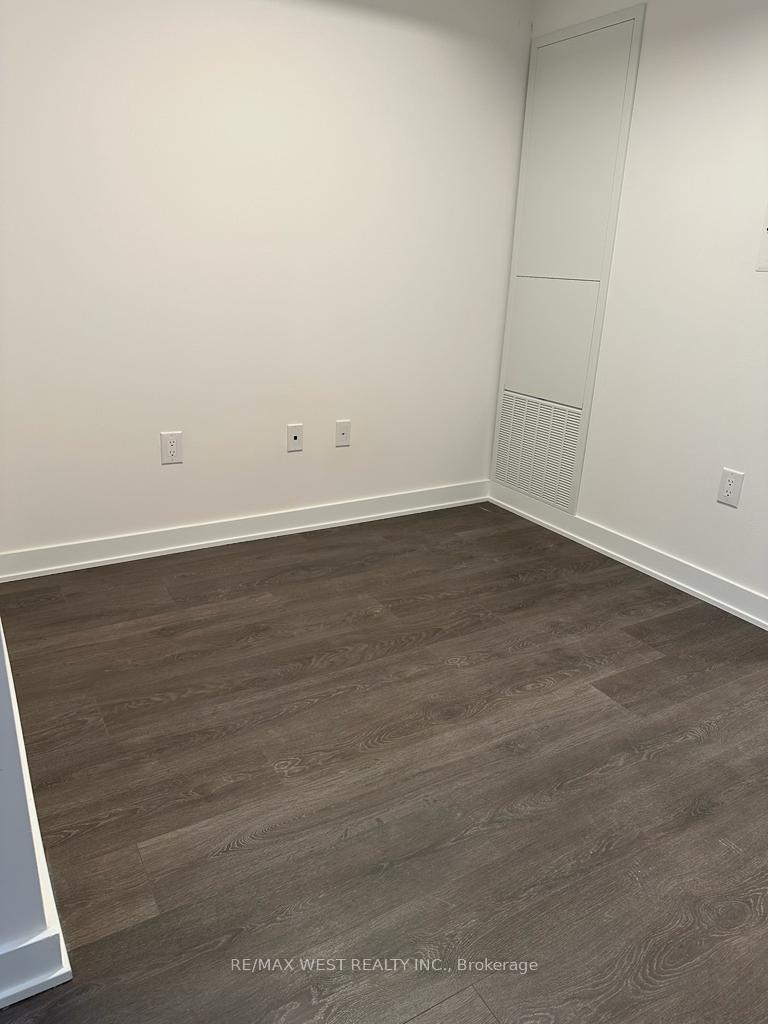 Photo 14 of Unit 706, 130 River Street E, Toronto, Regent Park — HOMEH
