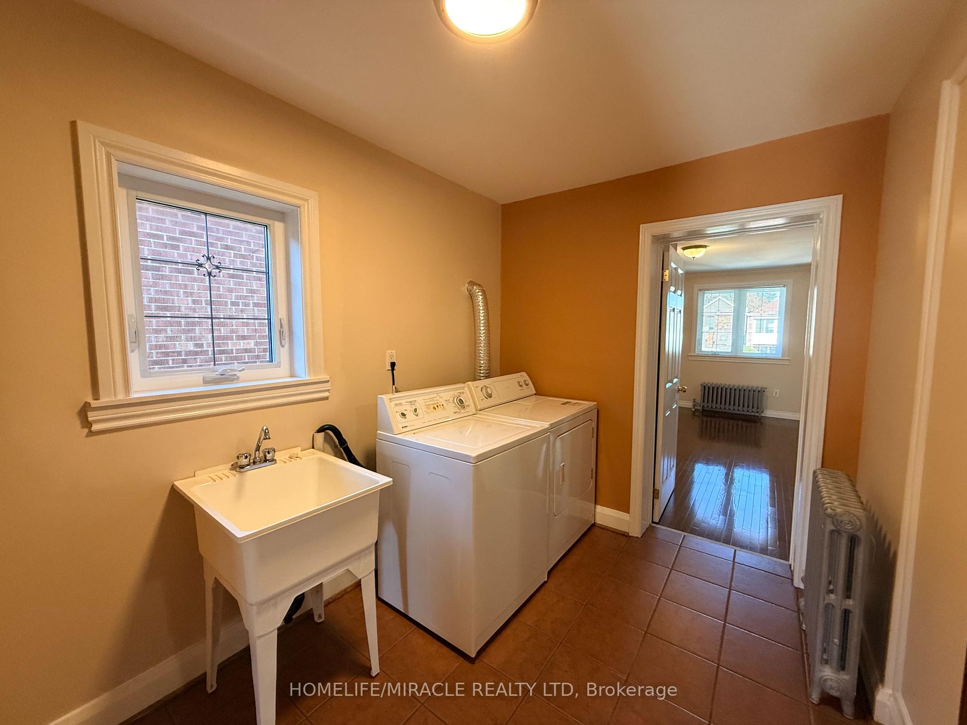 Photo 23 of 228 Browning Avenue, Toronto, Broadview North — HOMEH