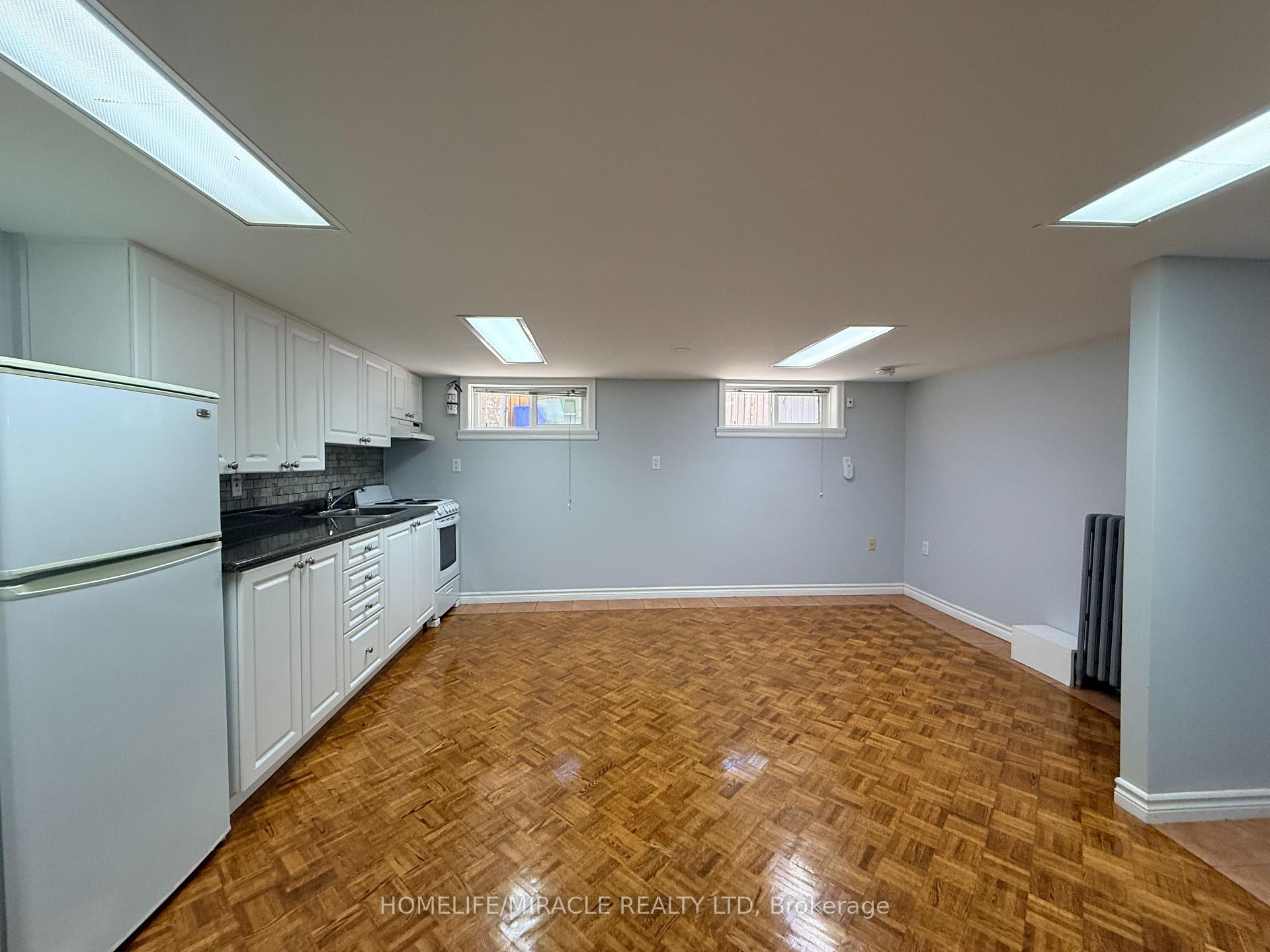 Photo 37 of 228 Browning Avenue, Toronto, Broadview North — HOMEH