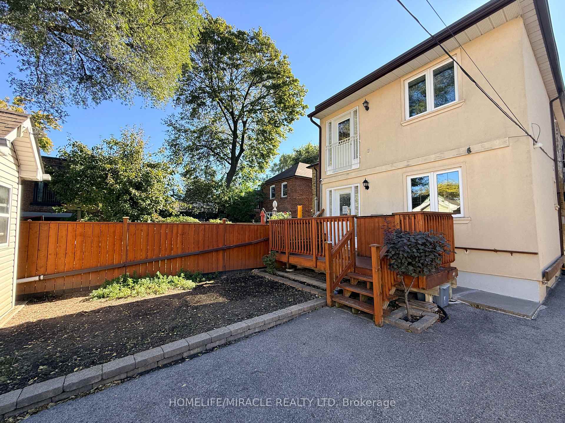 Photo 40 of 228 Browning Avenue, Toronto, Broadview North — HOMEH