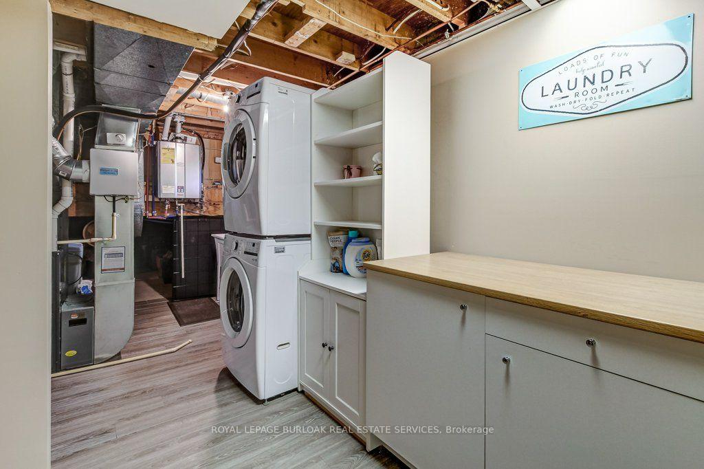 Photo 31 of 1485 Newlands Crescent, Burlington, Palmer — HOMEH