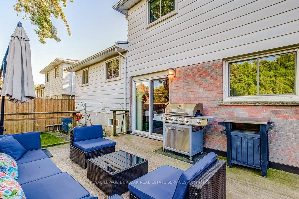 Photo 33 of 1485 Newlands Crescent, Burlington, Palmer — HOMEH