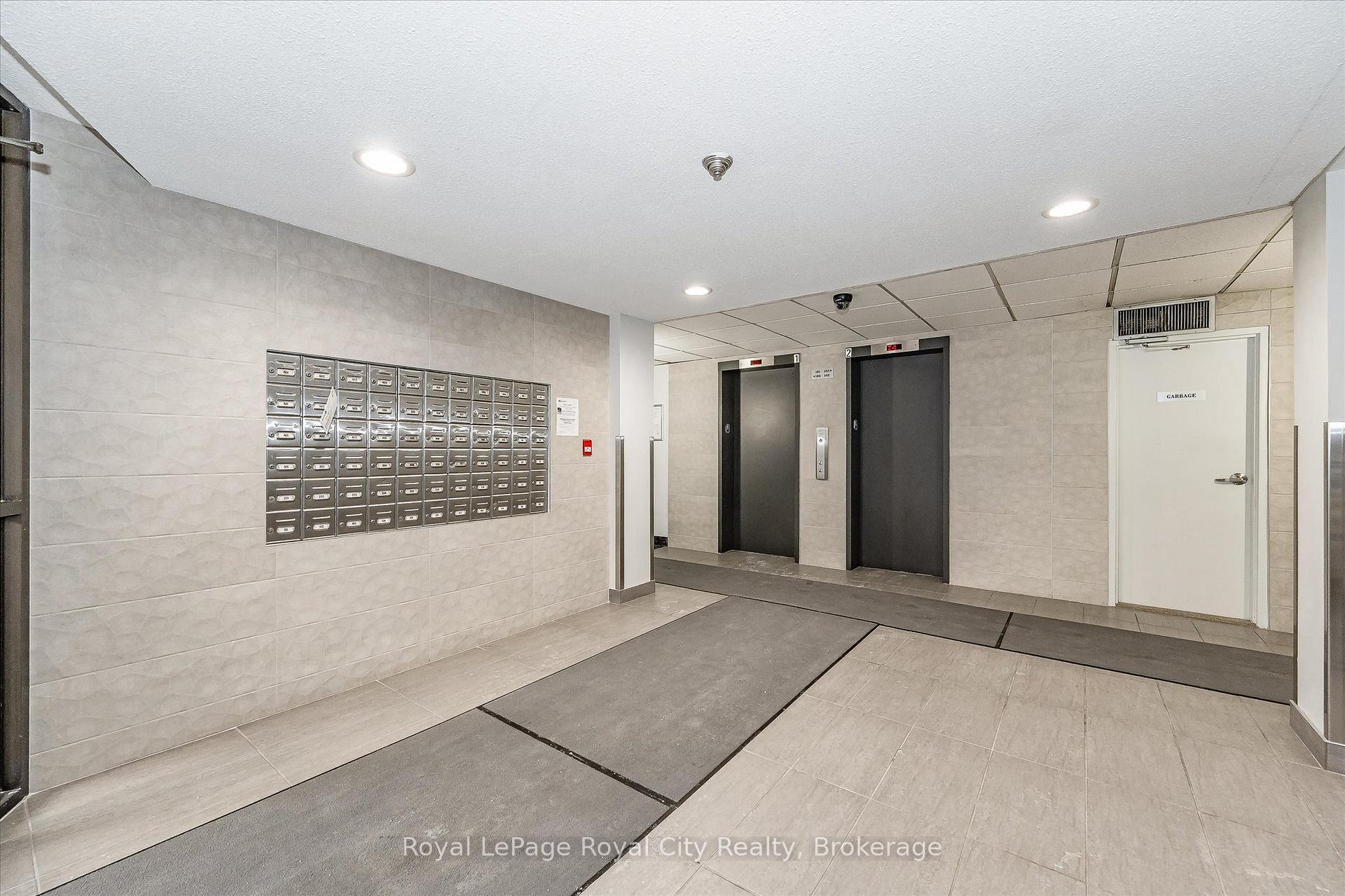 Photo 8 of Unit 607, 93 Westwood Road, Guelph, Willow West/Sugarbush/West Acres — HOMEH