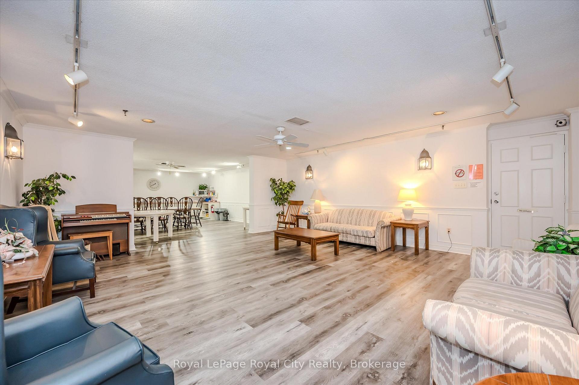 Photo 38 of Unit 607, 93 Westwood Road, Guelph, Willow West/Sugarbush/West Acres — HOMEH