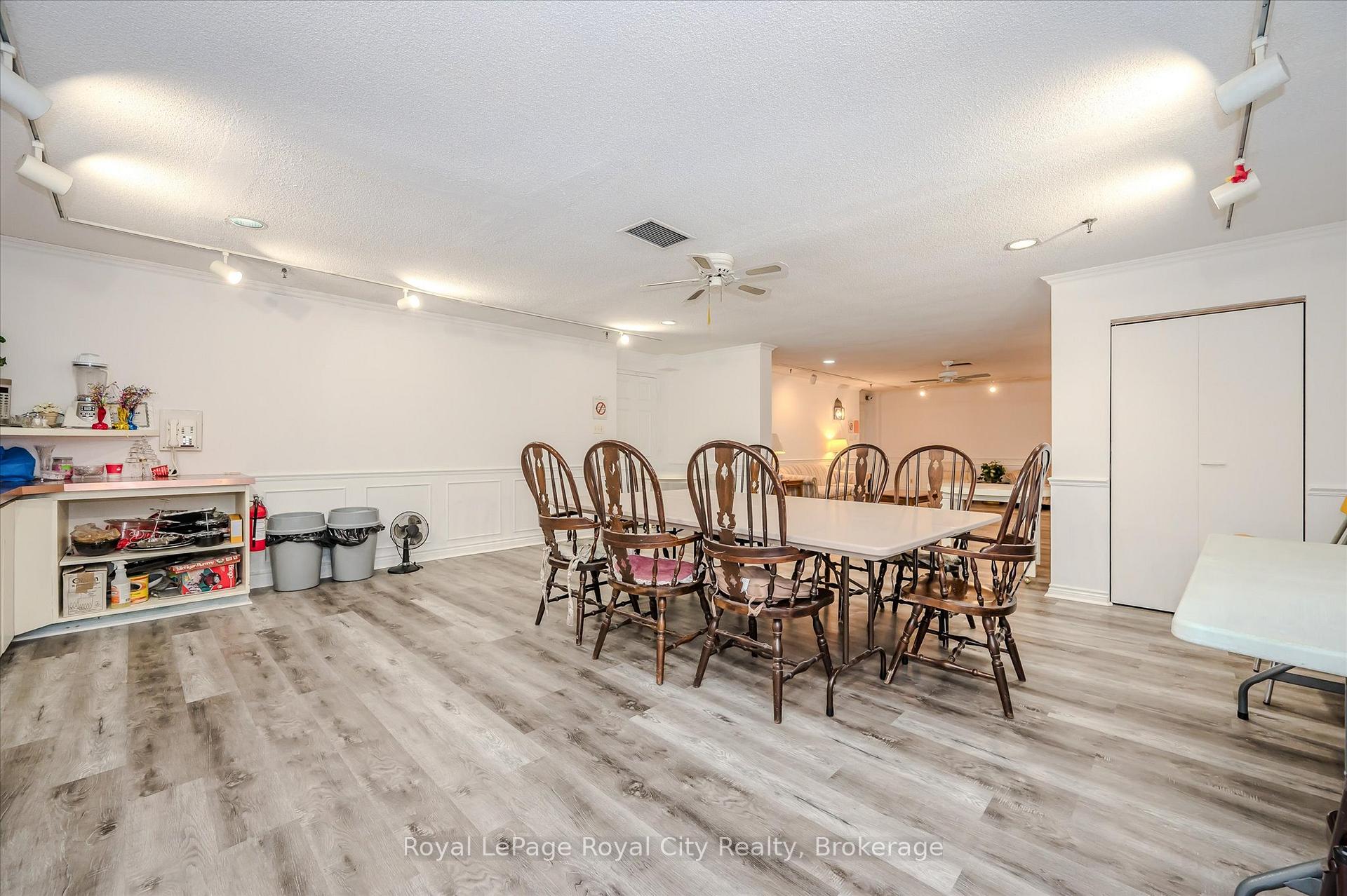 Photo 40 of Unit 607, 93 Westwood Road, Guelph, Willow West/Sugarbush/West Acres — HOMEH