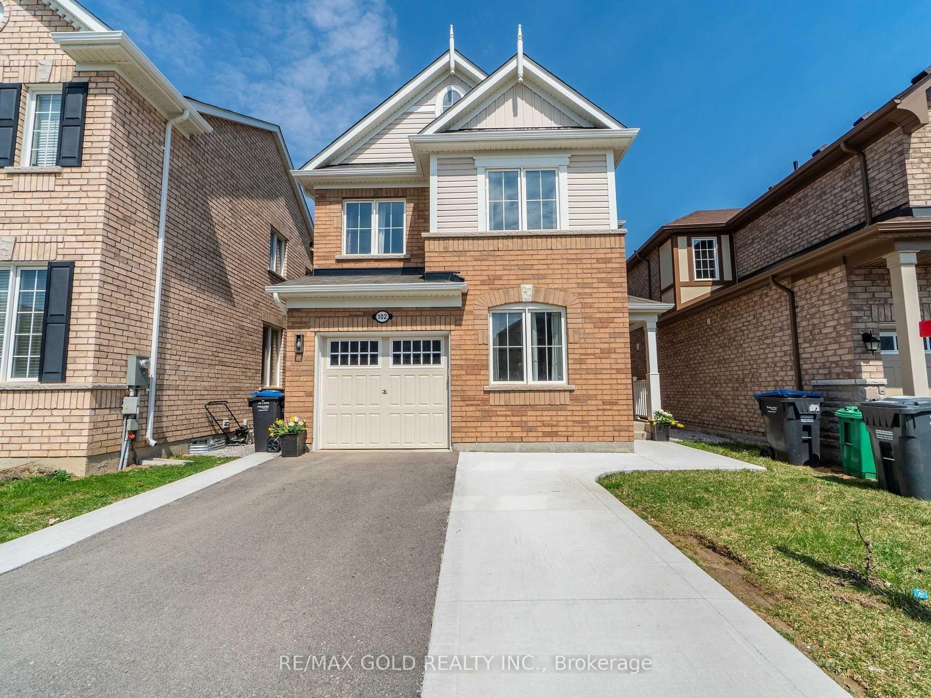 Photo 1 of 102 Leadenhall Road, Brampton, Northwest Brampton — HOMEH