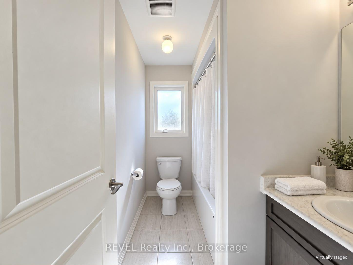 Photo 13 of Unit 71 #UPPER, 4552 Portage Road, Niagara Falls, Cherrywood — HOMEH