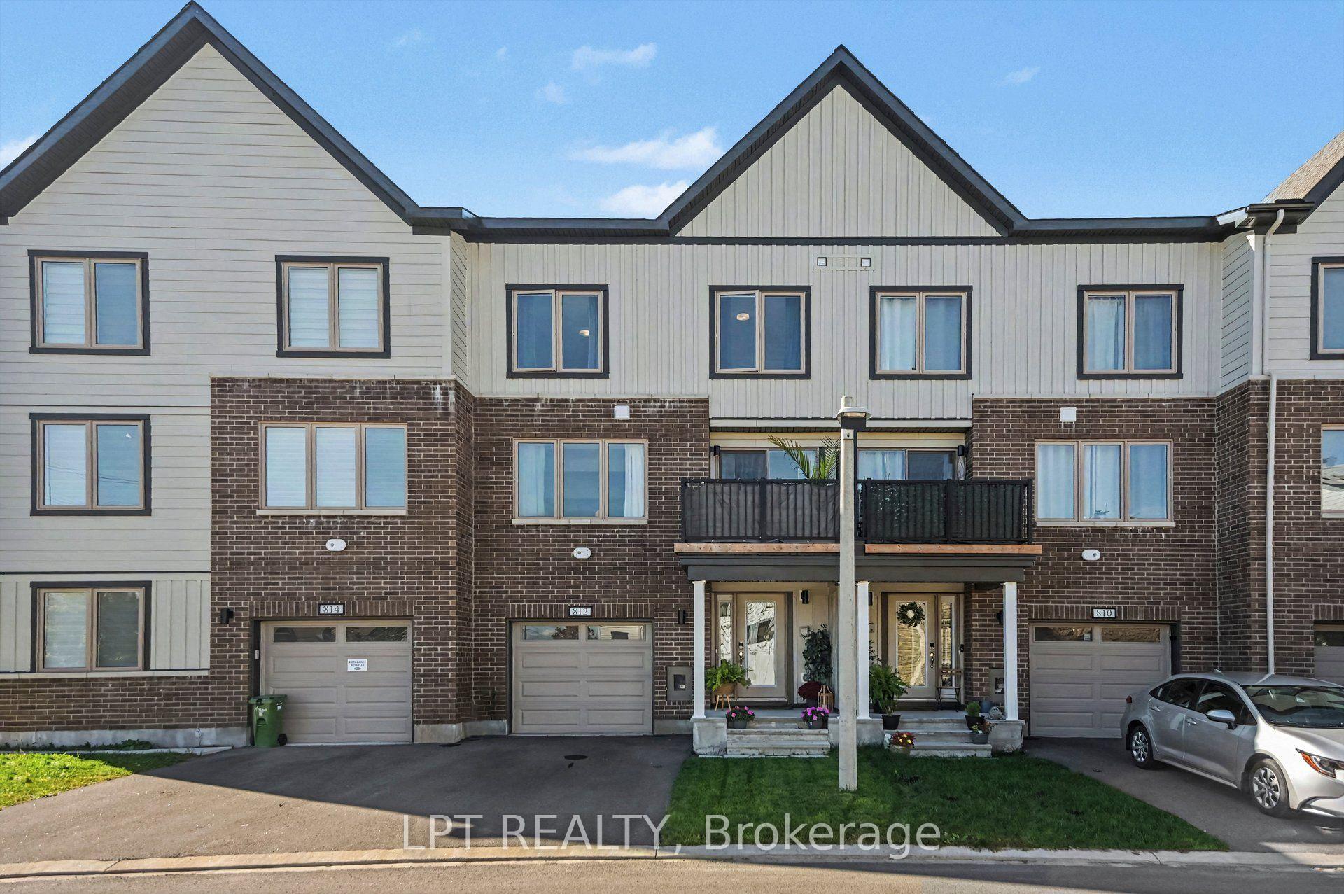 Photo 3 of 812 Kinstead Private, Ottawa, Stittsville (North) — HOMEH