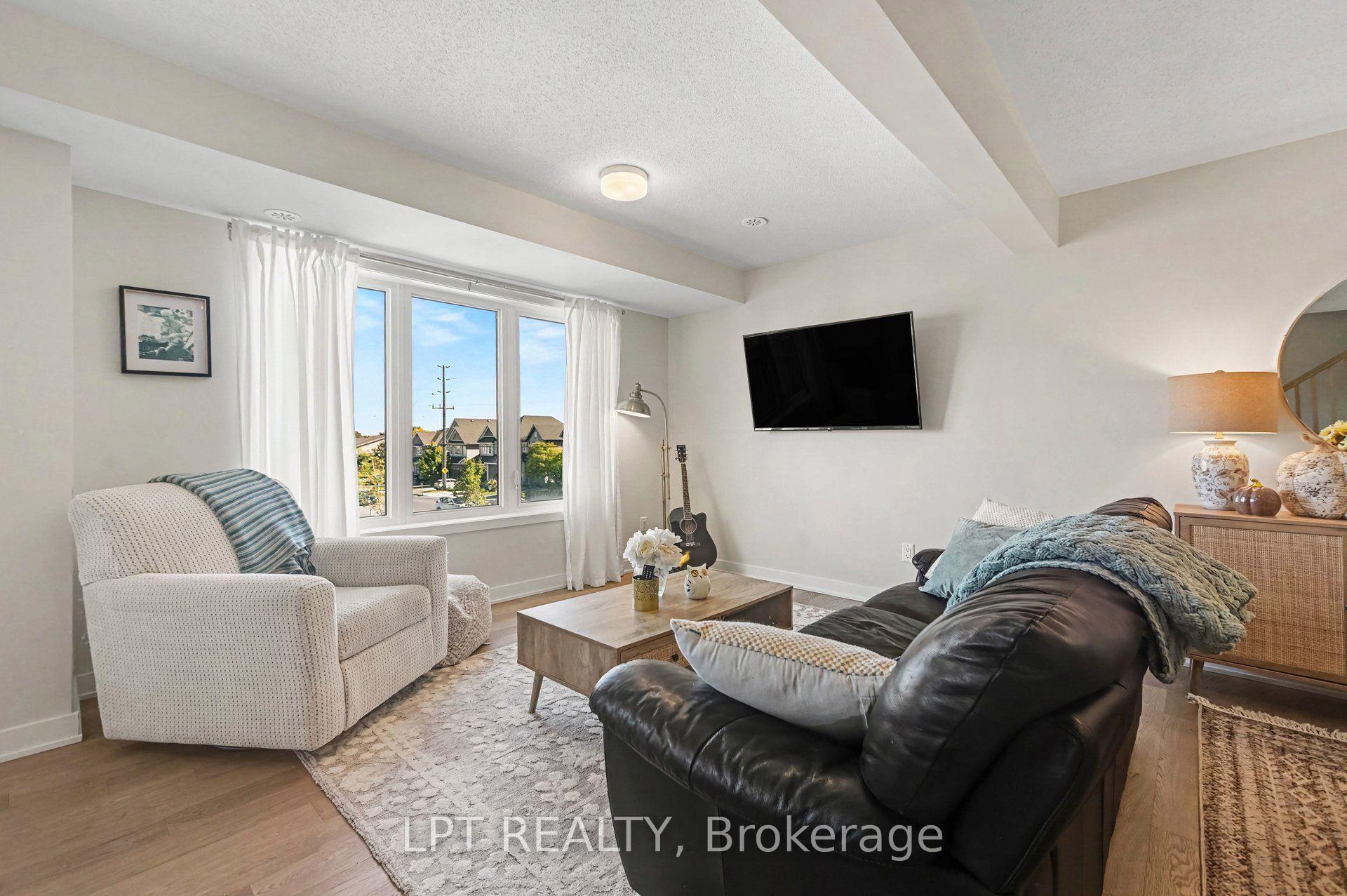 Photo 10 of 812 Kinstead Private, Ottawa, Stittsville (North) — HOMEH