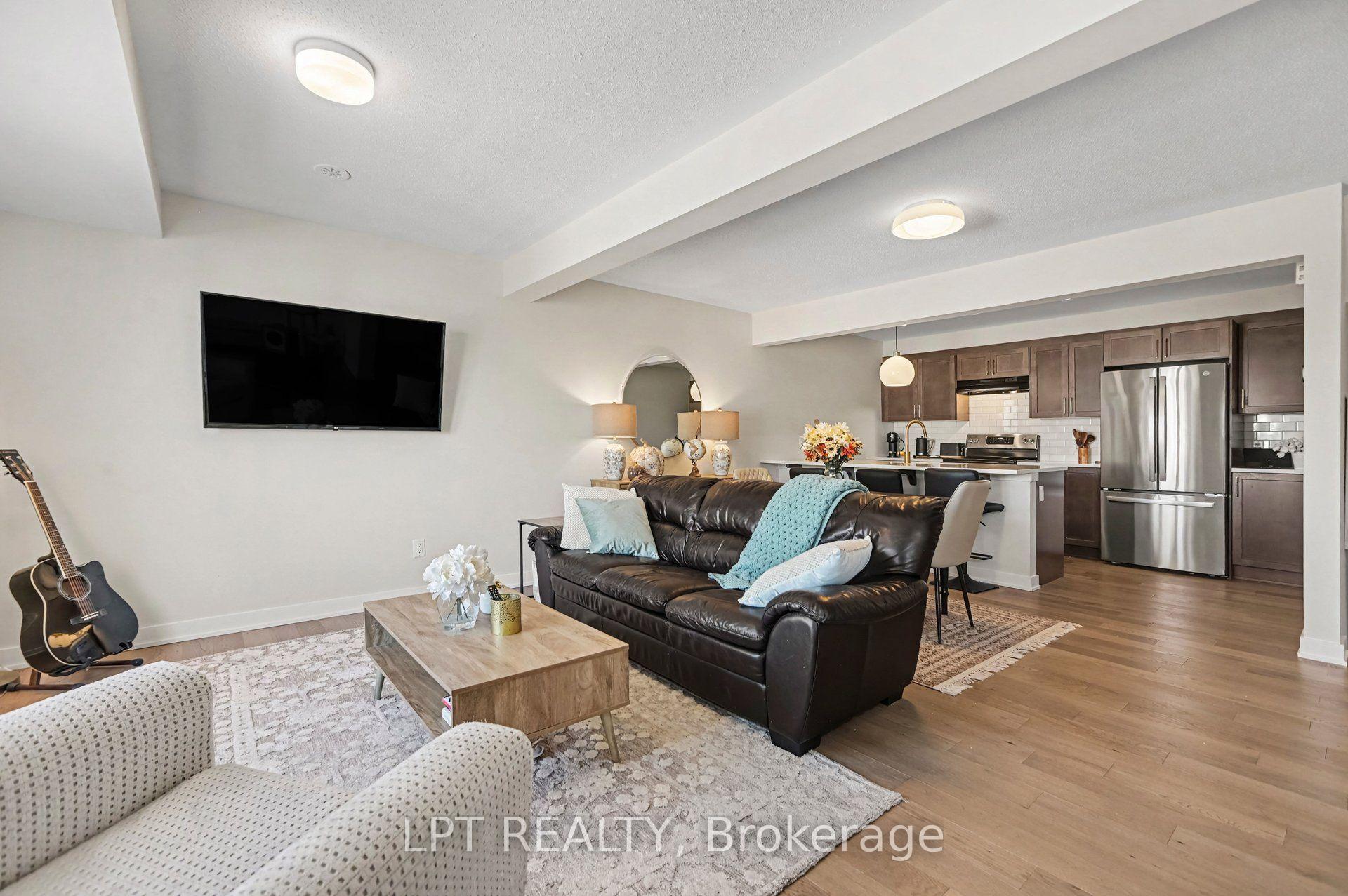 Photo 12 of 812 Kinstead Private, Ottawa, Stittsville (North) — HOMEH