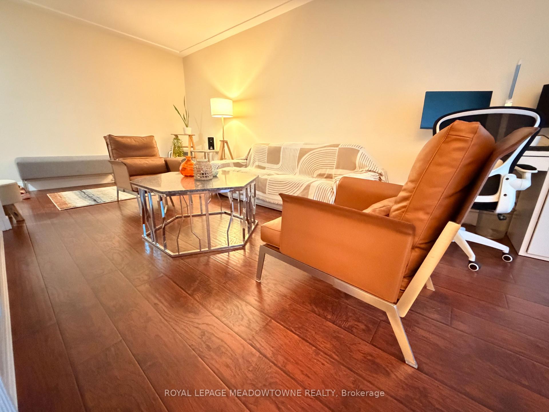 Photo 7 of Unit 411, 11 Woodman Drive, Hamilton, Corman — HOMEH
