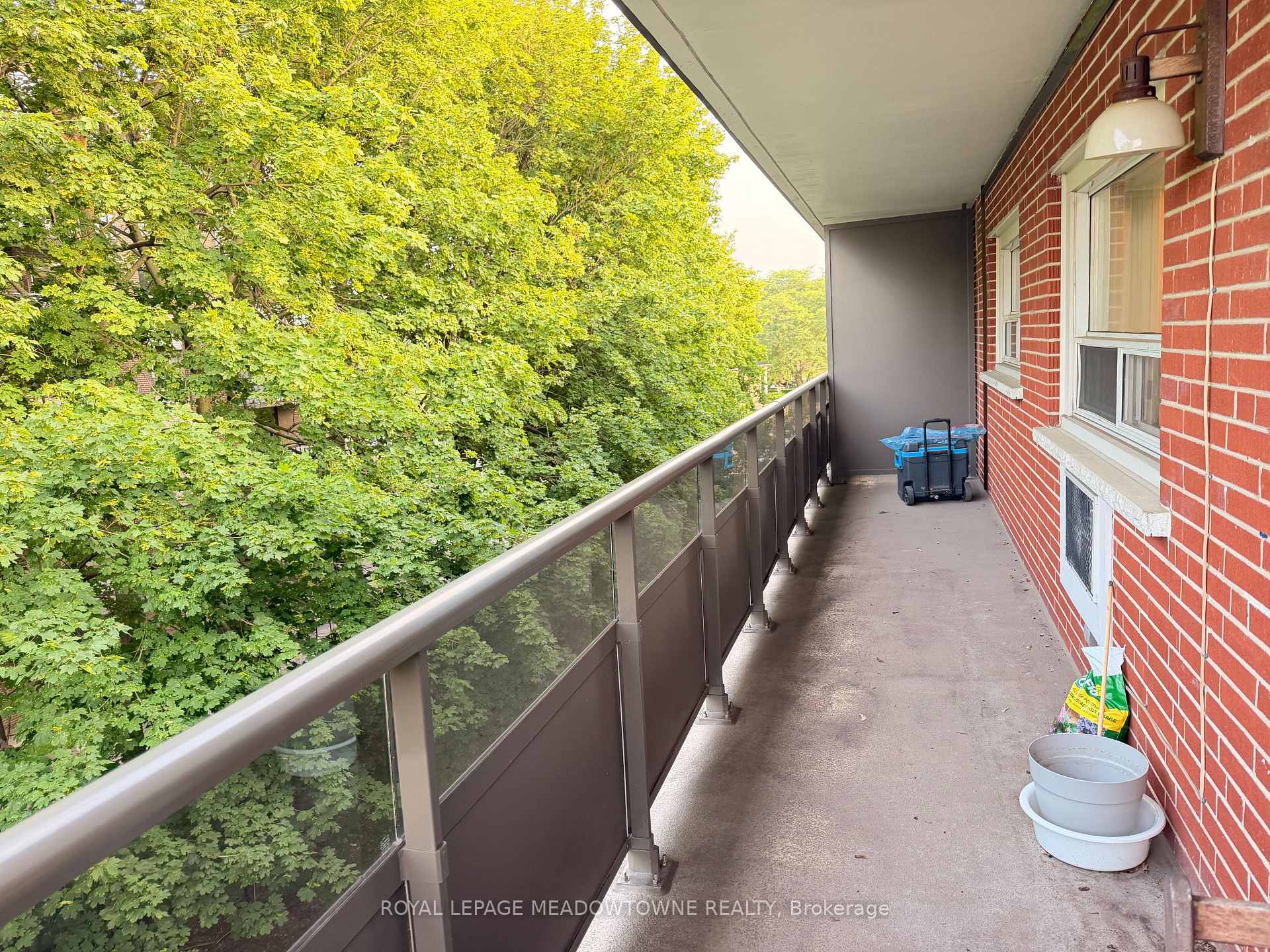 Photo 21 of Unit 411, 11 Woodman Drive, Hamilton, Corman — HOMEH
