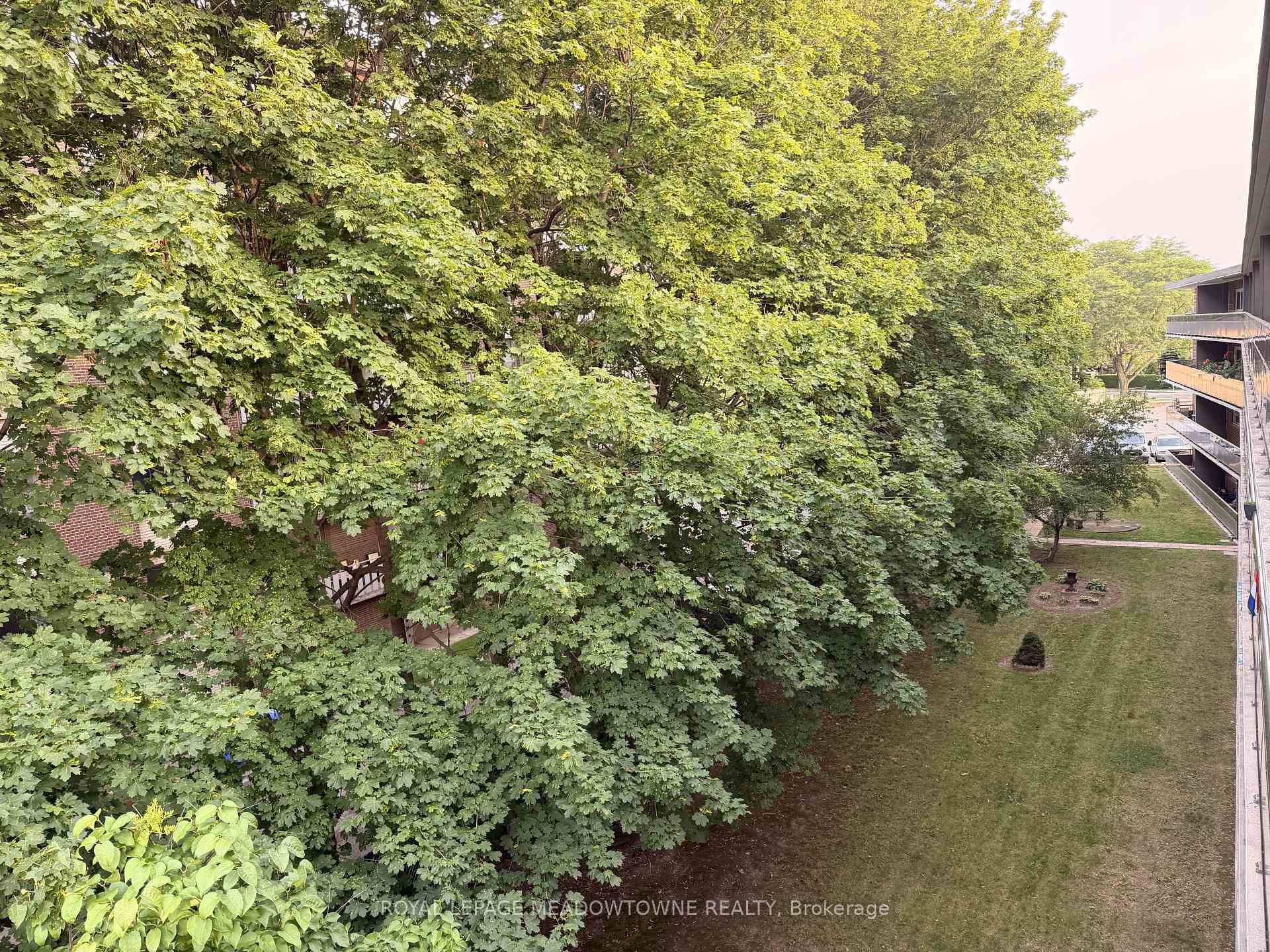 Photo 23 of Unit 411, 11 Woodman Drive, Hamilton, Corman — HOMEH