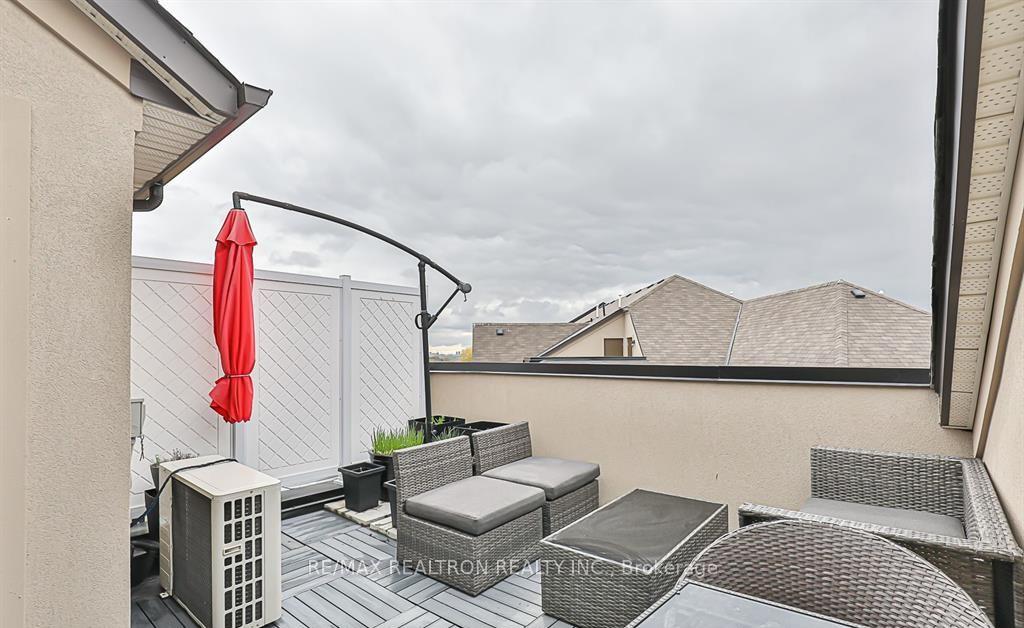 Photo 17 of Unit 11, 181 Parktree Drive, Vaughan, Maple — HOMEH