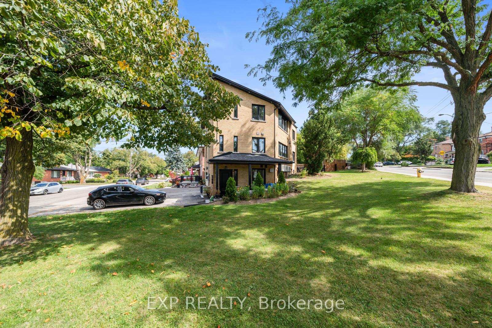 Photo 1 of Unit Lower, 5 Brendwin Road, Toronto, Rockcliffe-Smythe — HOMEH