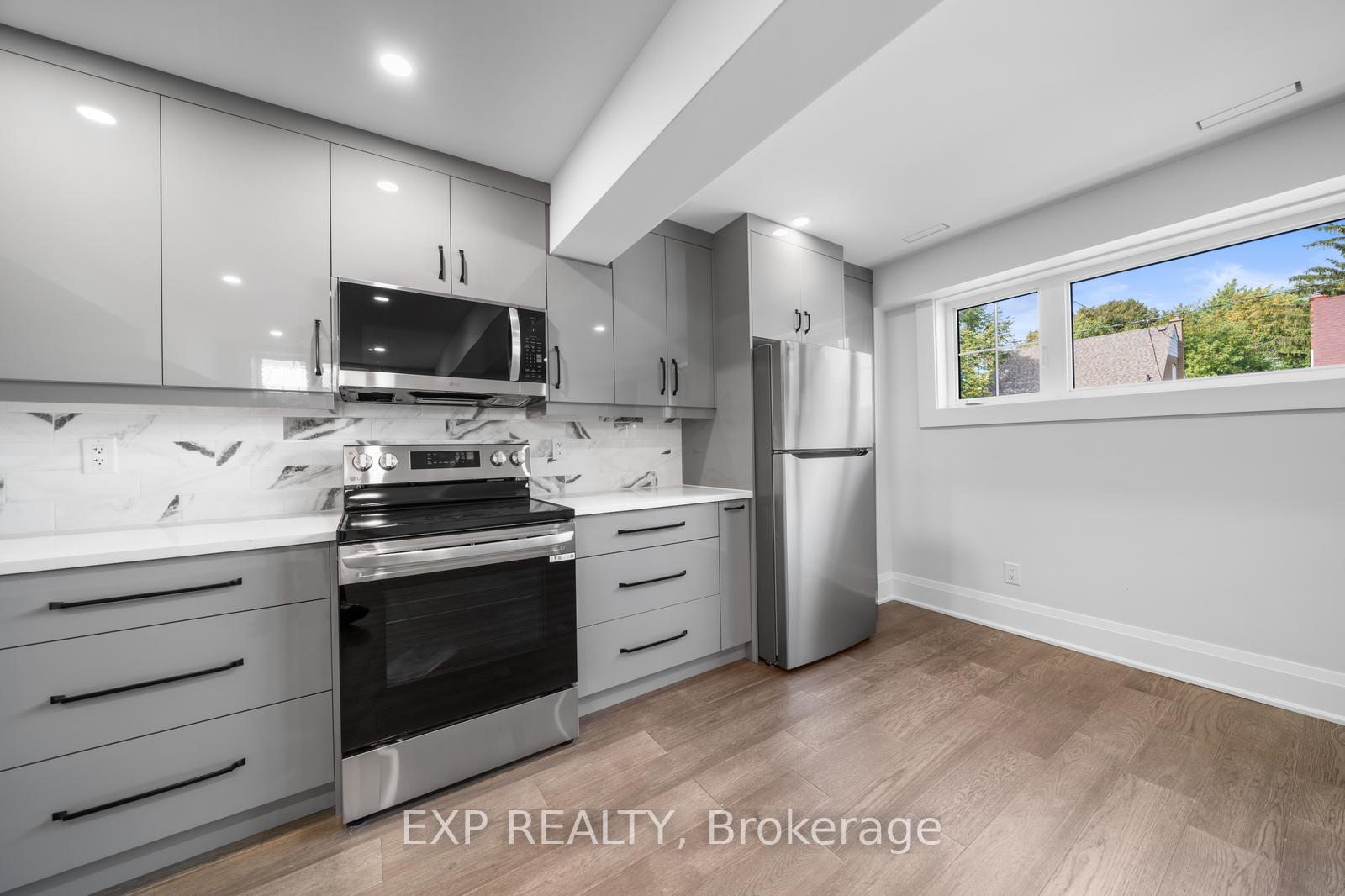 Photo 6 of Unit Lower, 5 Brendwin Road, Toronto, Rockcliffe-Smythe — HOMEH