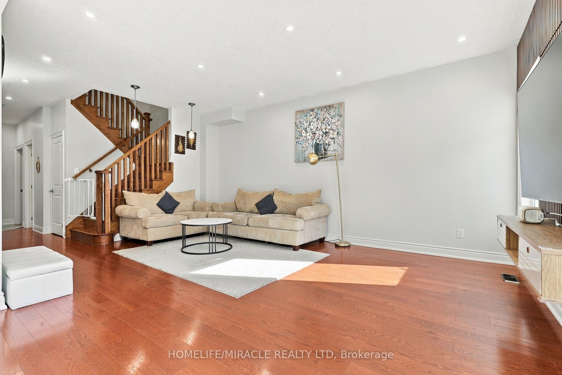 Photo 9 of 107 Anderson Road, New Tecumseth, Alliston — HOMEH