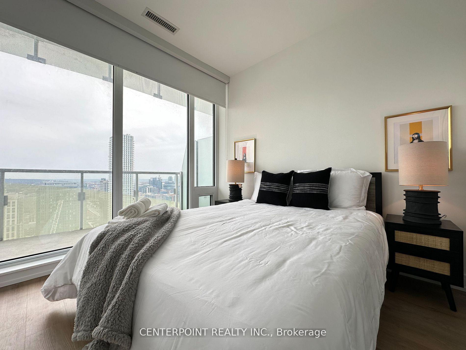 Photo 9 of Unit 2902, 197 Yonge Street, Toronto, Church-Yonge Corridor — HOMEH