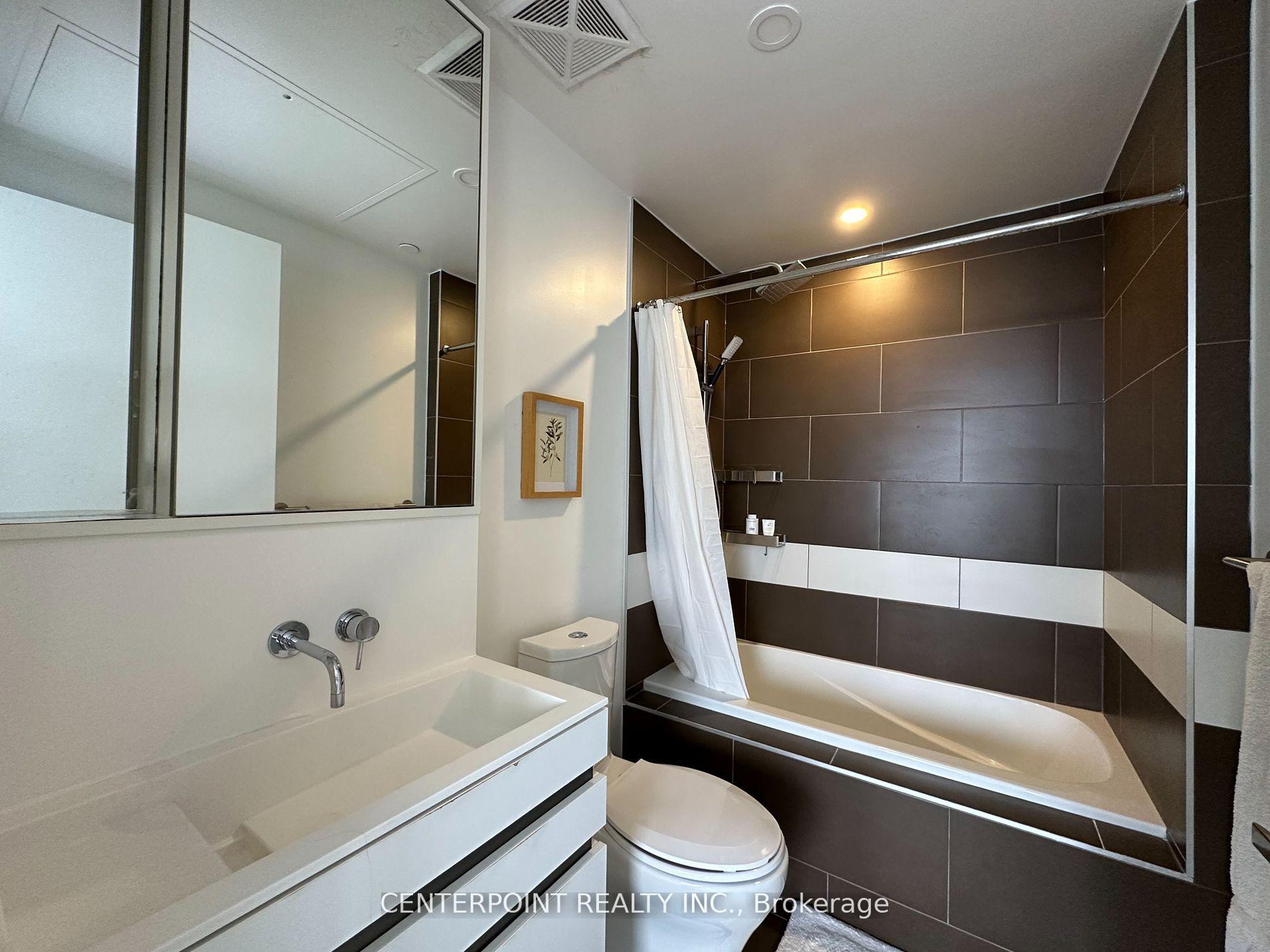 Photo 11 of Unit 2902, 197 Yonge Street, Toronto, Church-Yonge Corridor — HOMEH