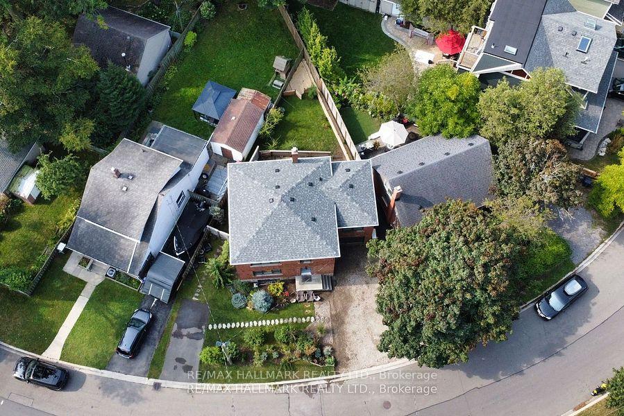 Photo of Unit UPPER, 6 Thirty First Street