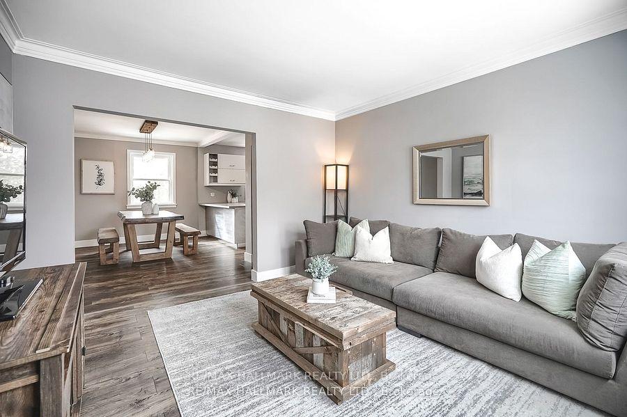 Photo 7 of Unit UPPER, 6 Thirty First Street, Etobicoke, Long Branch — HOMEH