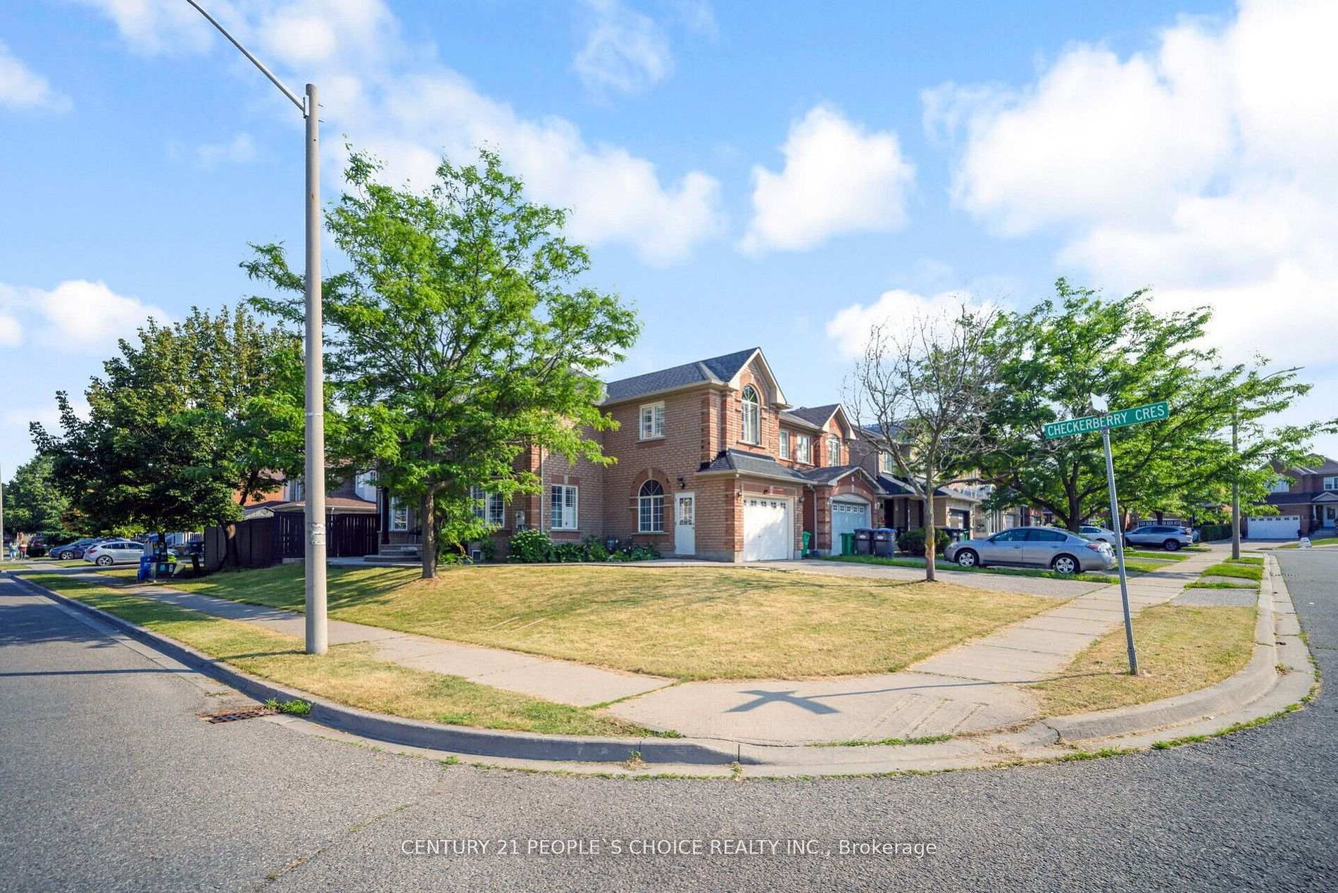 Photo 1 of 2 Checkerberry Crescent, Brampton, Sandringham-Wellington — HOMEH