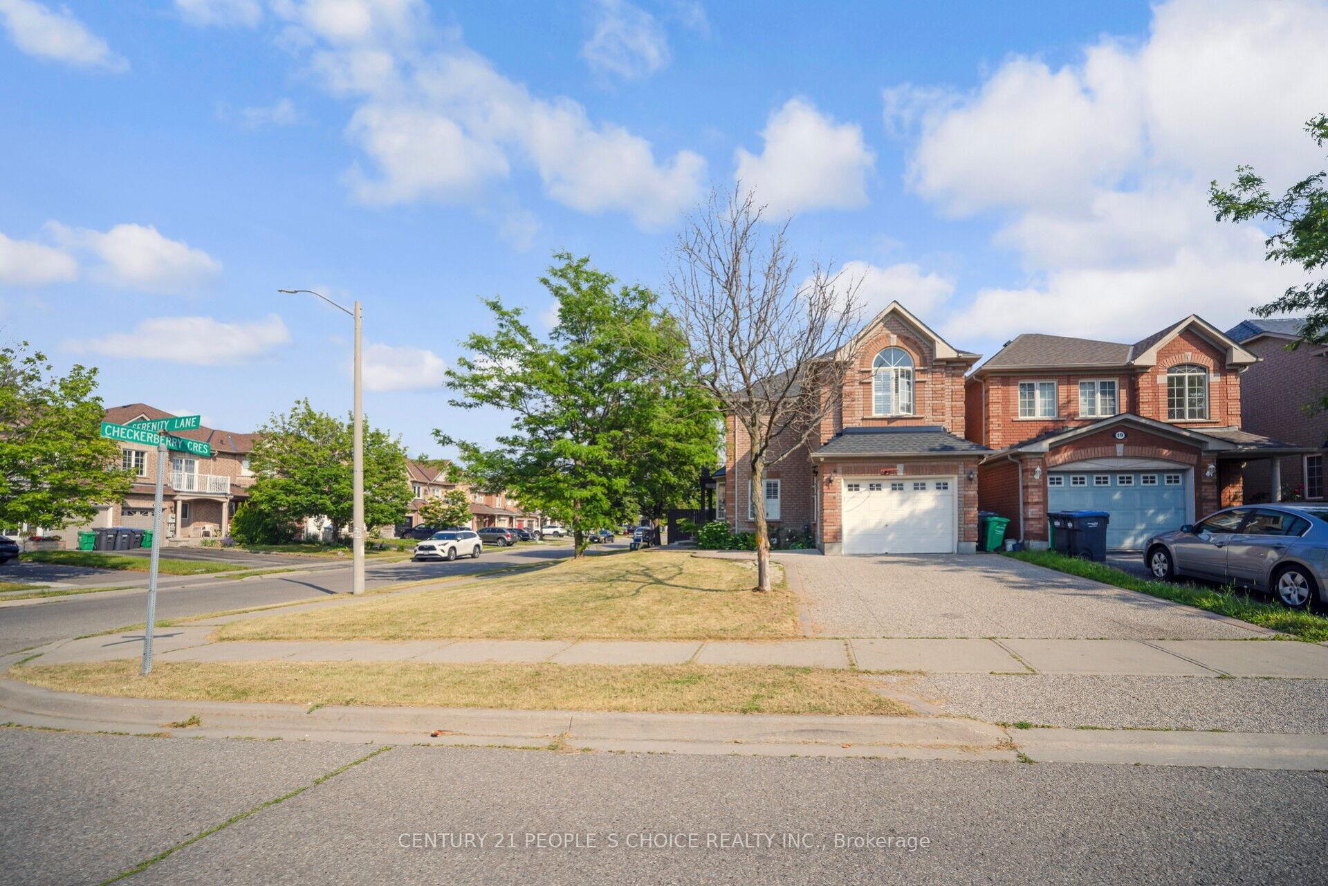 Photo 4 of 2 Checkerberry Crescent, Brampton, Sandringham-Wellington — HOMEH