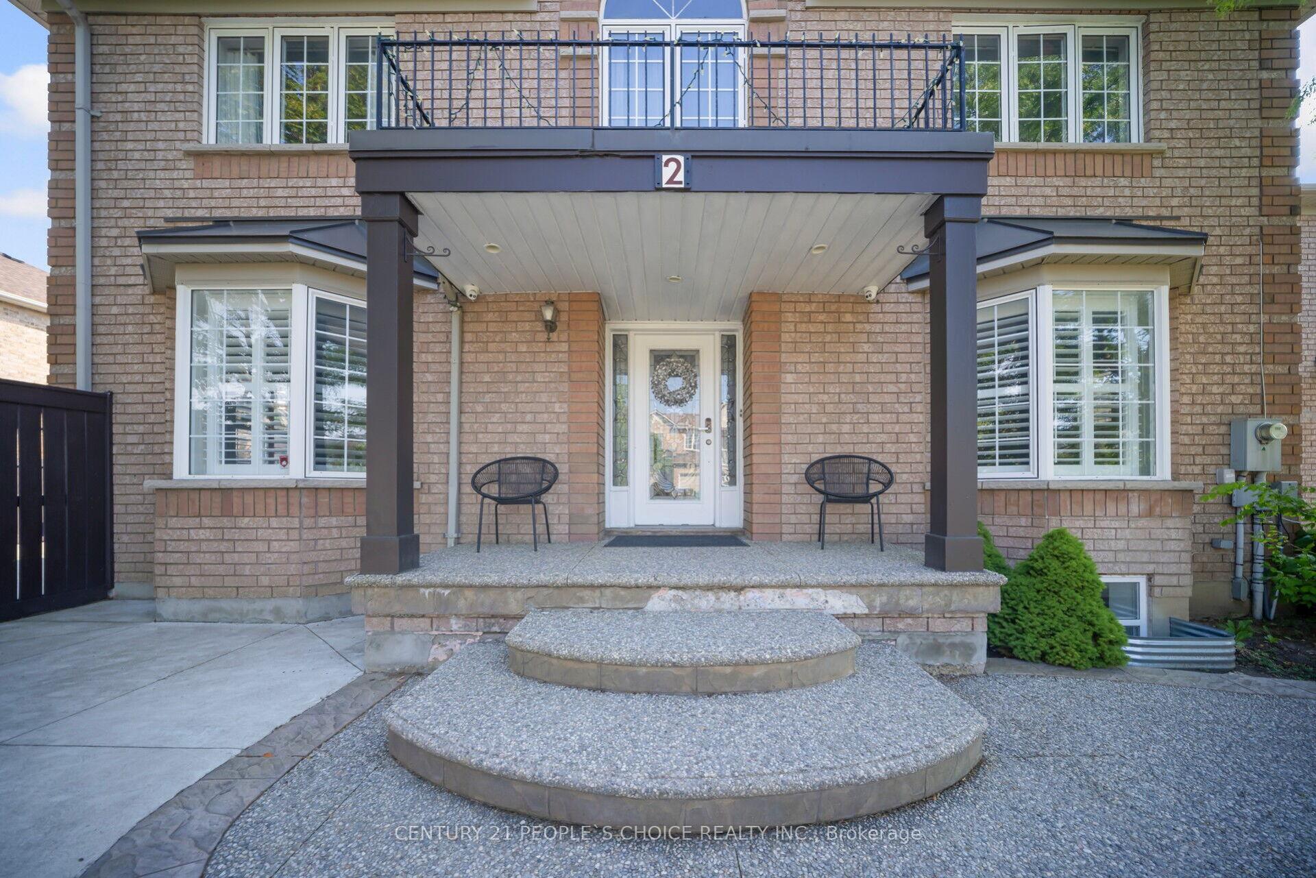Photo 9 of 2 Checkerberry Crescent, Brampton, Sandringham-Wellington — HOMEH