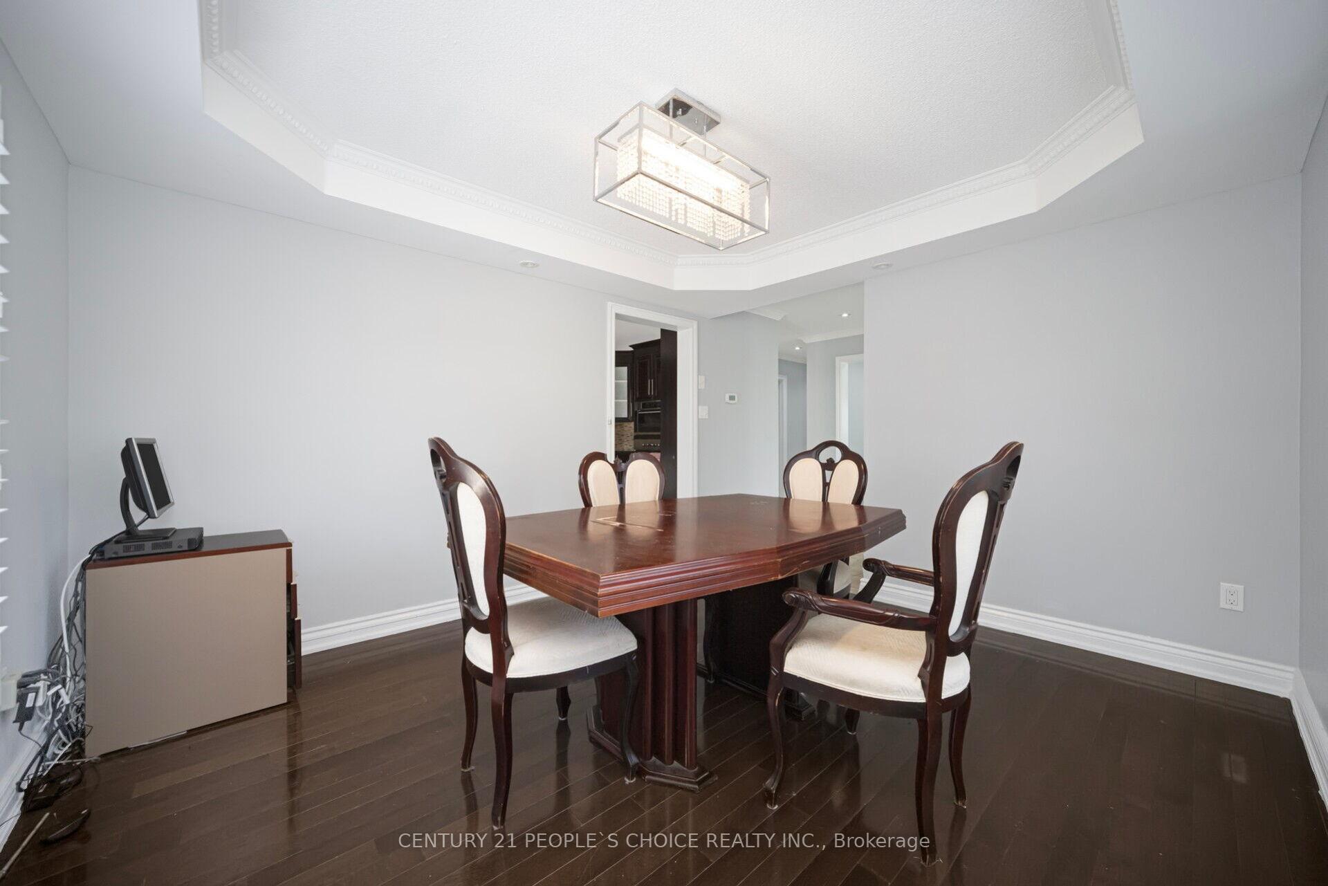 Photo 14 of 2 Checkerberry Crescent, Brampton, Sandringham-Wellington — HOMEH