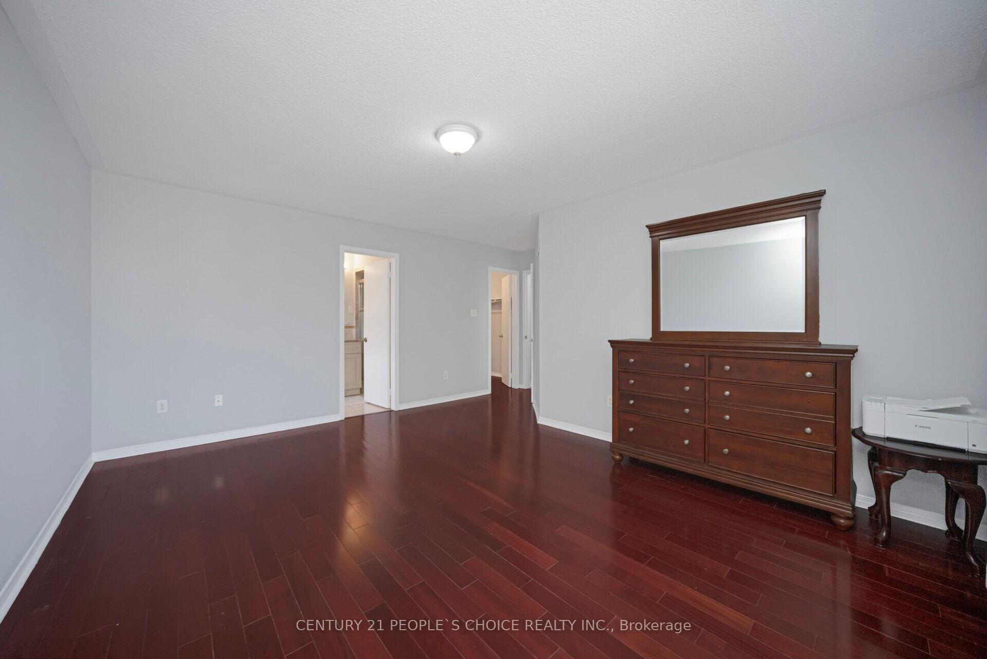 Photo 33 of 2 Checkerberry Crescent, Brampton, Sandringham-Wellington — HOMEH