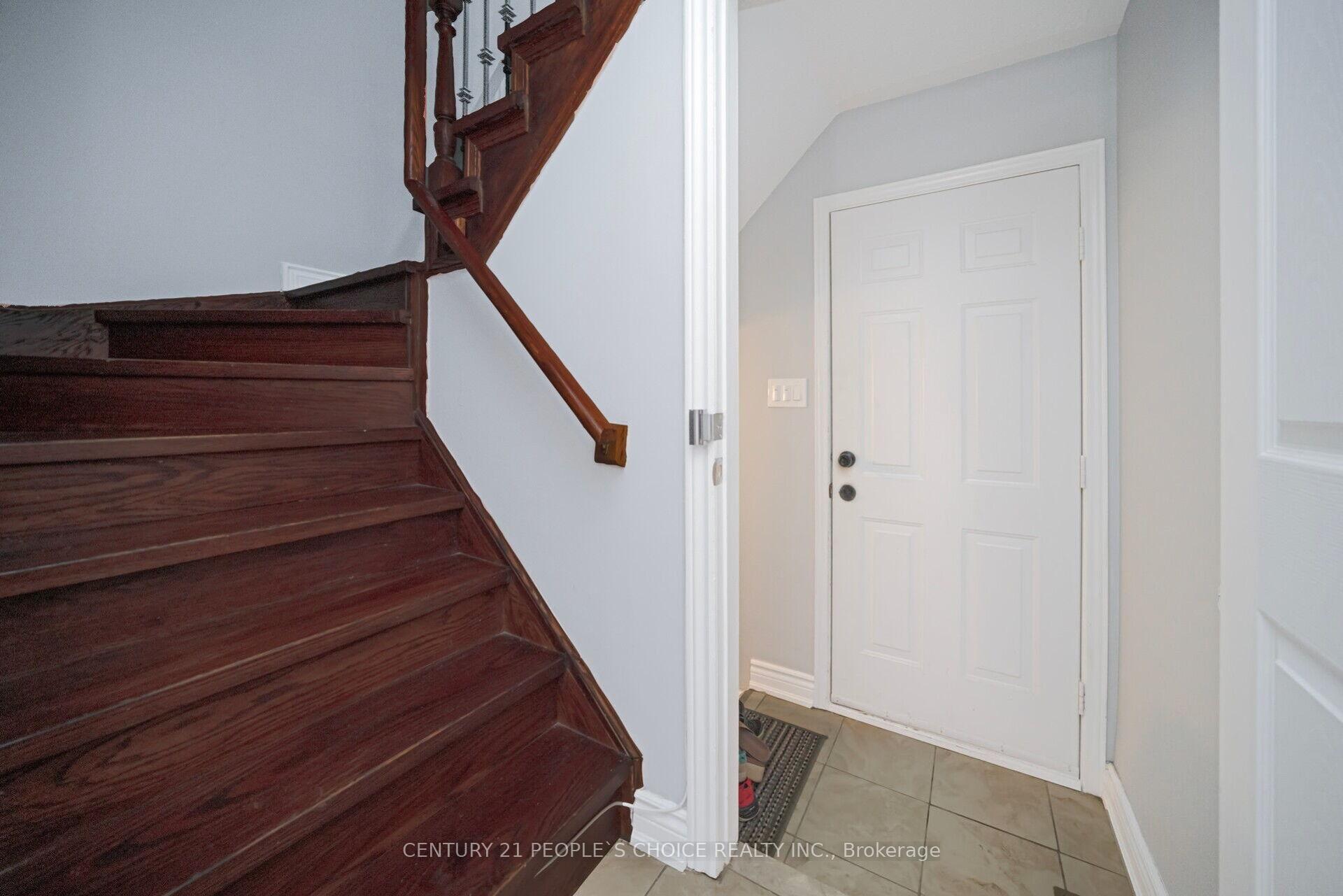 Photo 39 of 2 Checkerberry Crescent, Brampton, Sandringham-Wellington — HOMEH
