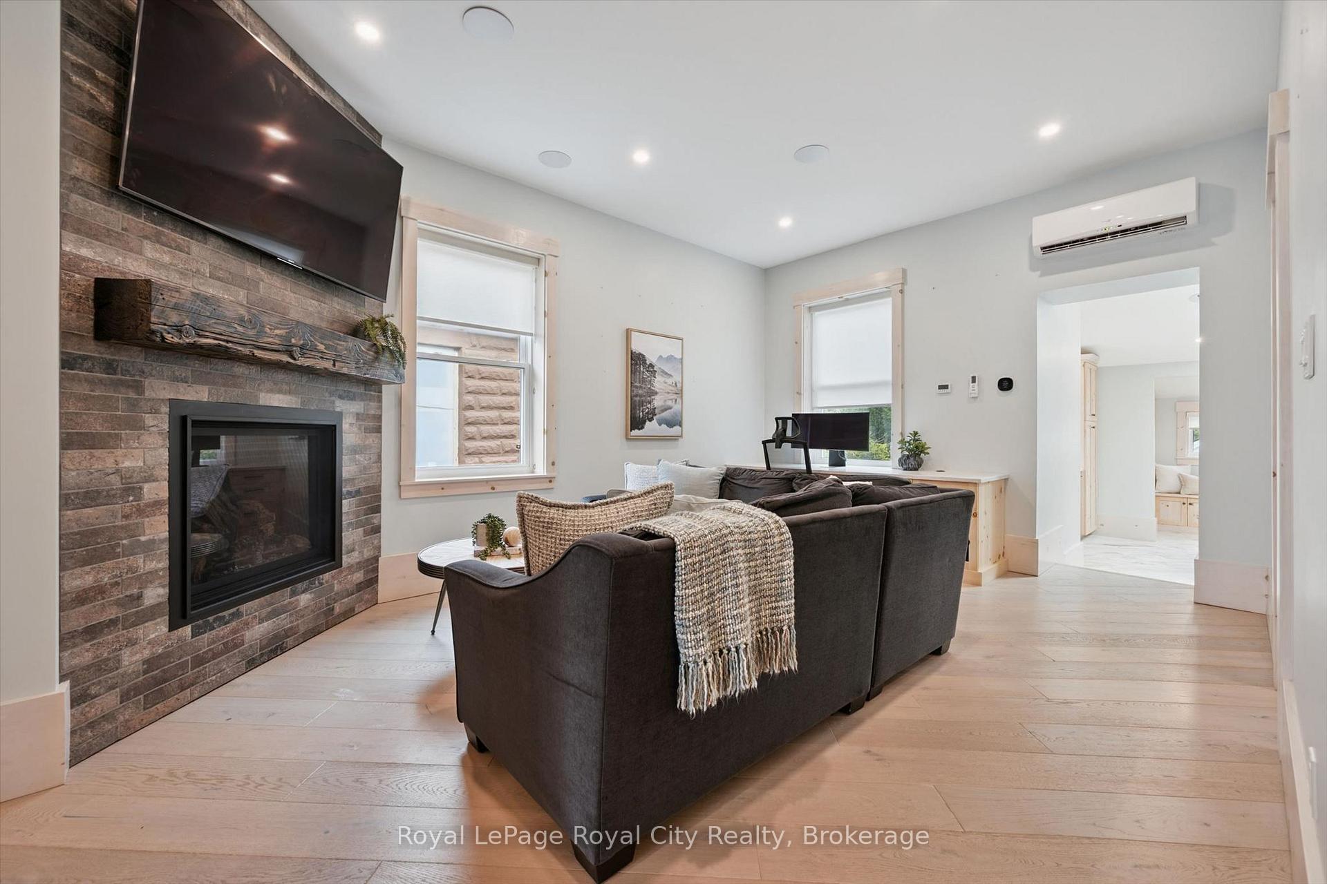 Photo 12 of 183 Elizabeth Street, Guelph, St. Patrick's Ward — HOMEH