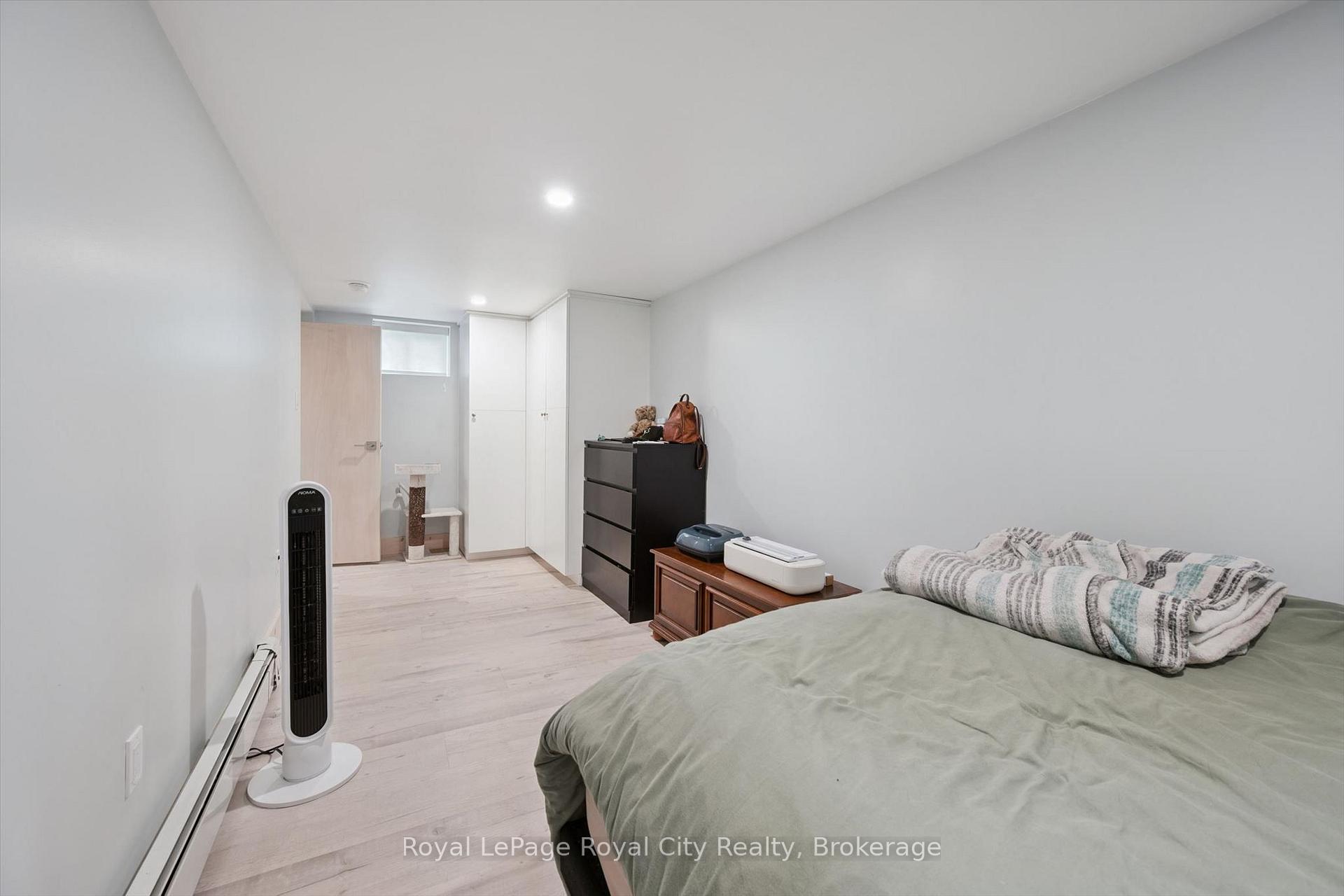 Photo 40 of 183 Elizabeth Street, Guelph, St. Patrick's Ward — HOMEH