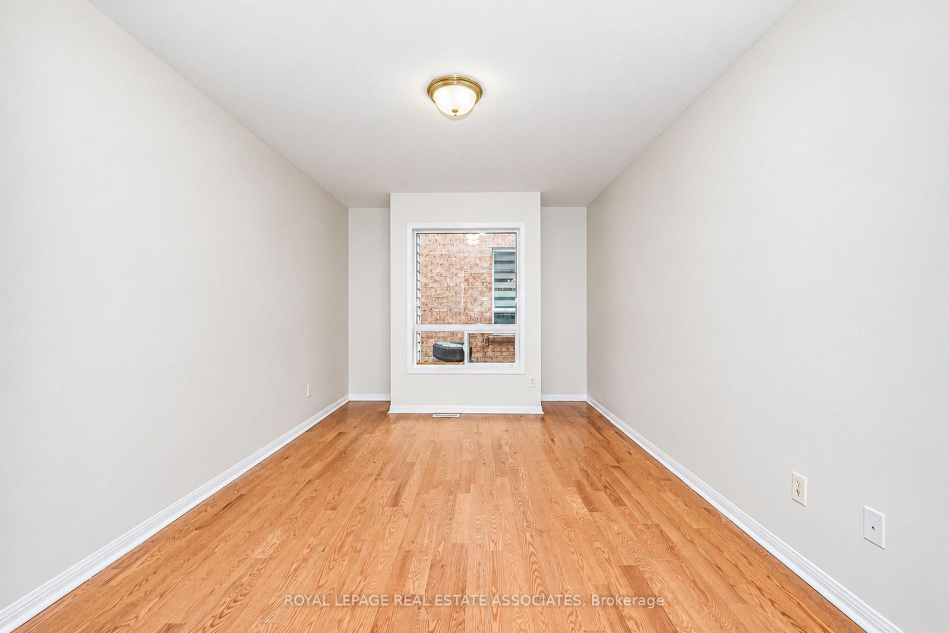 Photo 12 of 54 Horizon Street, Brampton, Vales of Castlemore — HOMEH