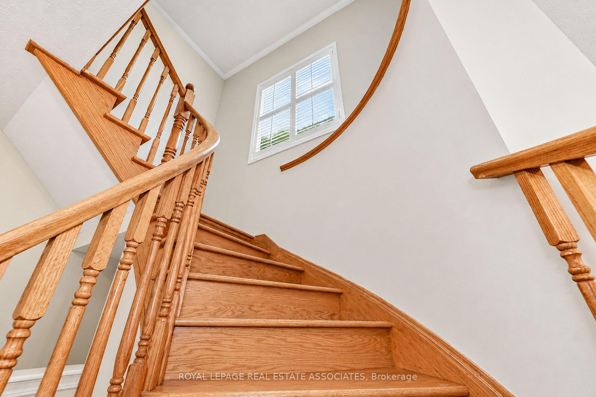 Photo 21 of 54 Horizon Street, Brampton, Vales of Castlemore — HOMEH