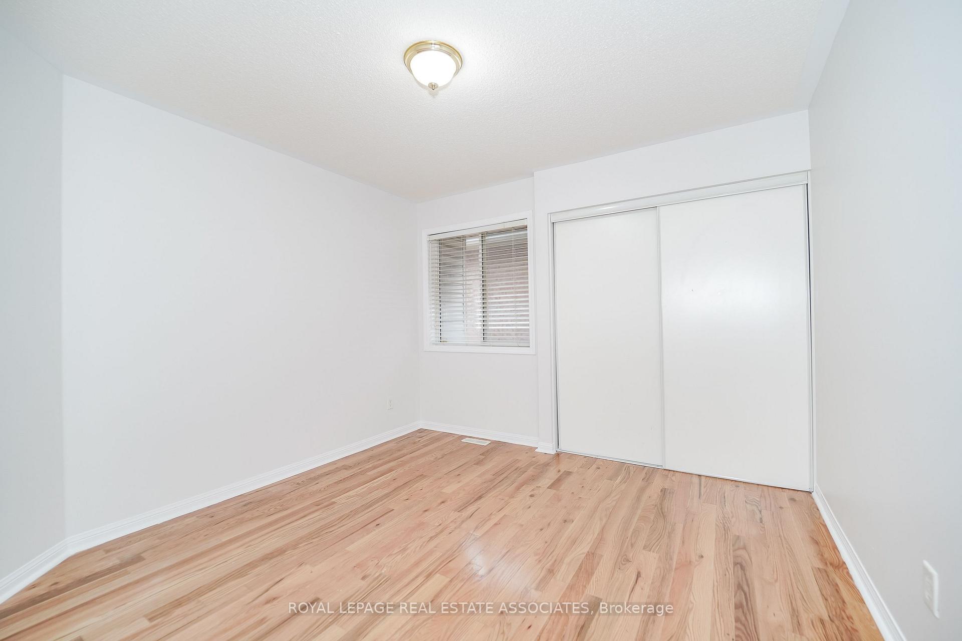 Photo 28 of 54 Horizon Street, Brampton, Vales of Castlemore — HOMEH