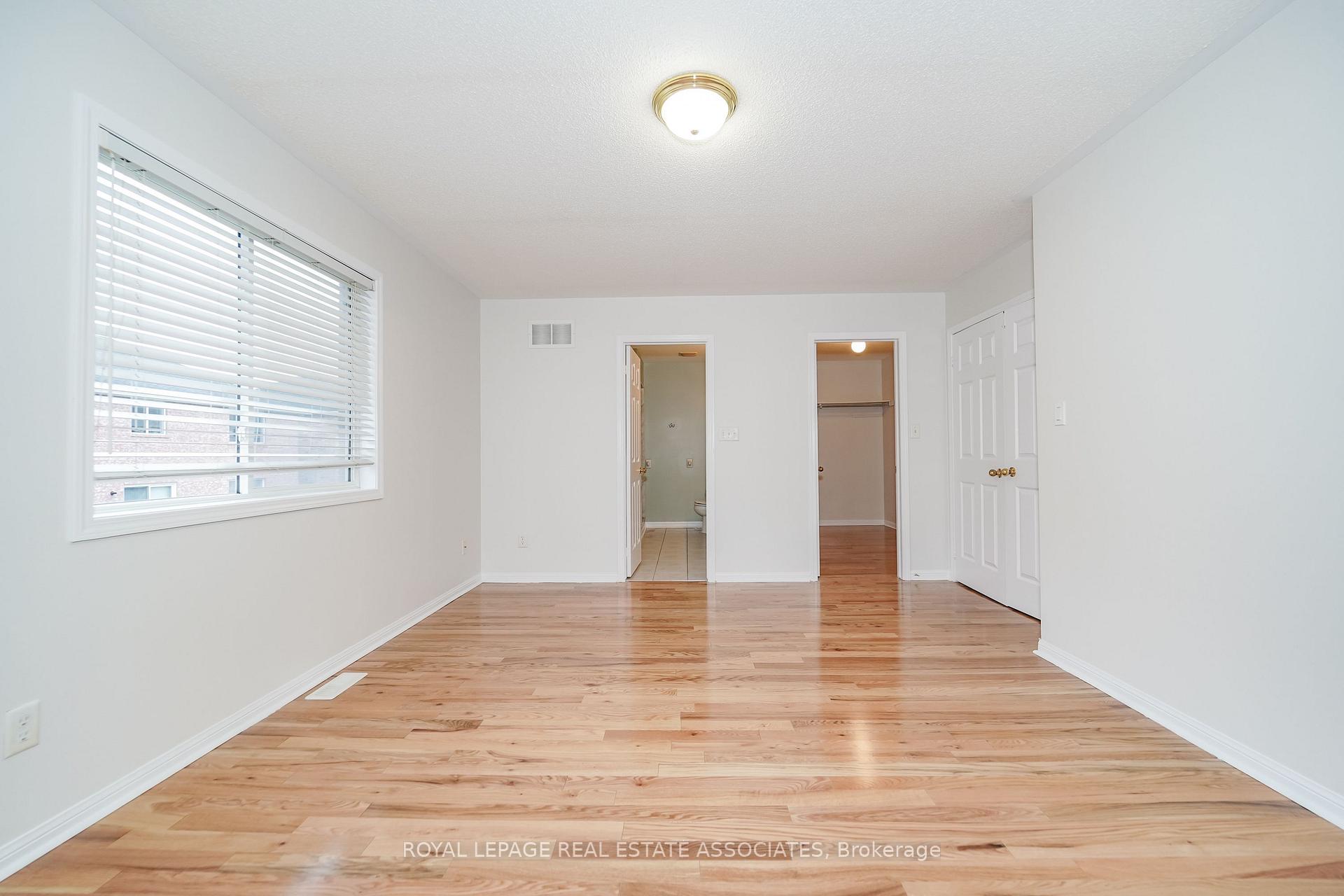 Photo 31 of 54 Horizon Street, Brampton, Vales of Castlemore — HOMEH