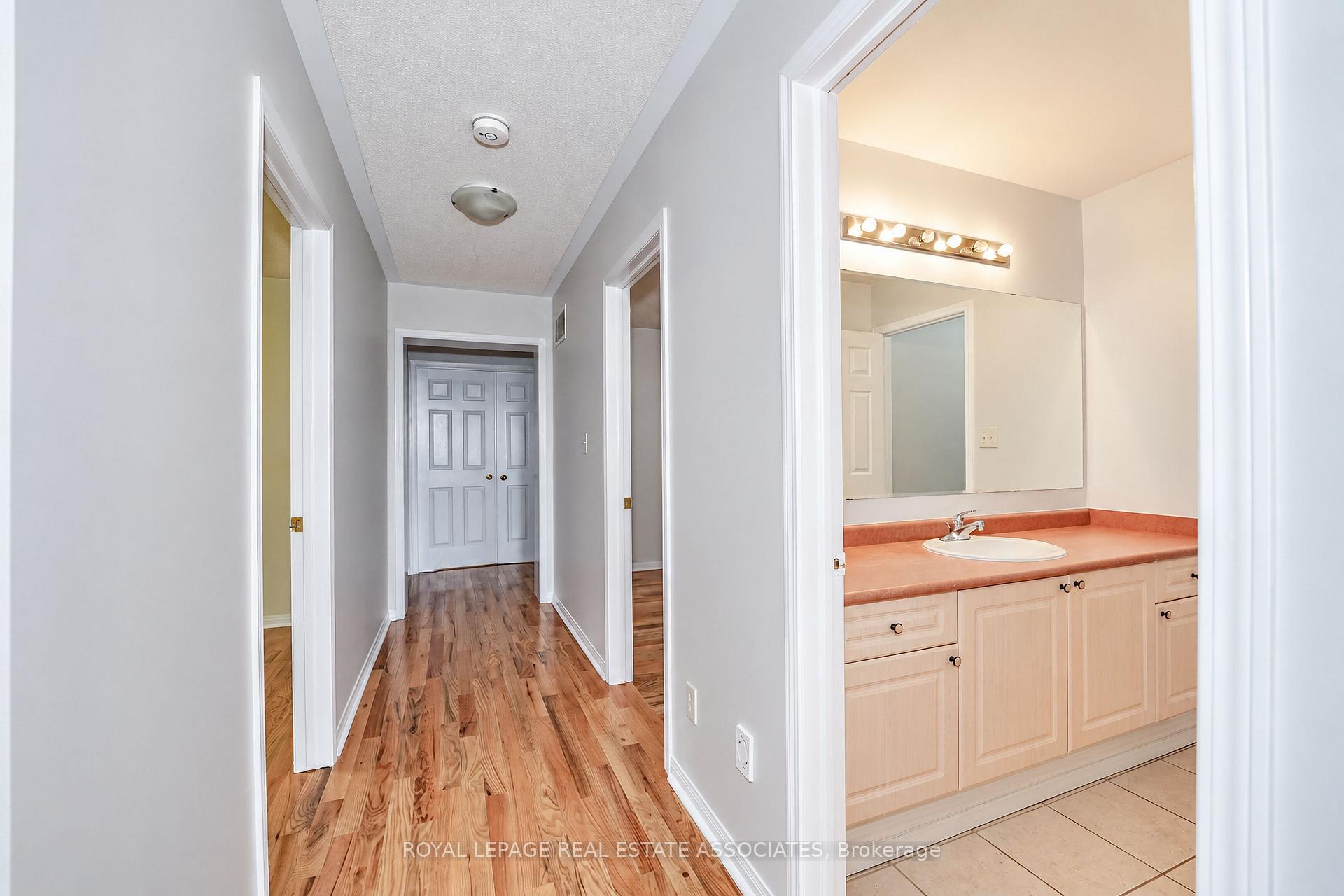 Photo 40 of 54 Horizon Street, Brampton, Vales of Castlemore — HOMEH