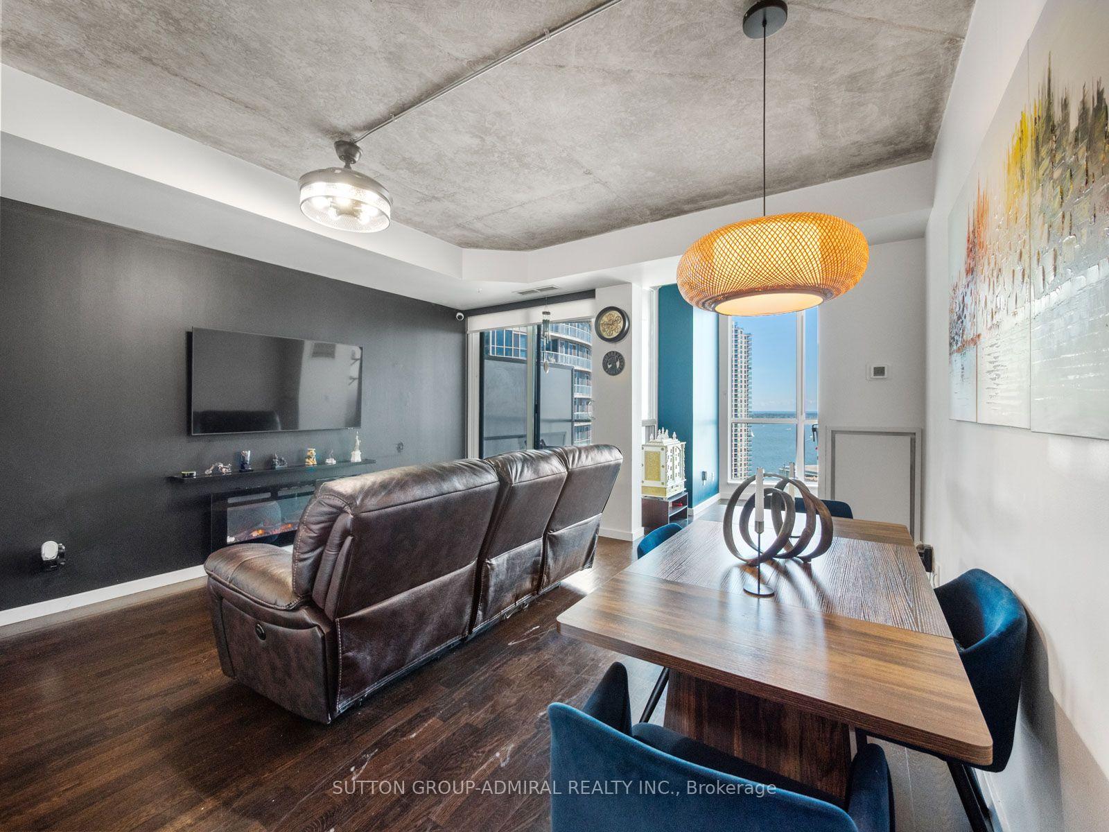Photo 7 of Unit 2103, 218 Queens Quay Boulevard W, Toronto, Waterfront Communities — HOMEH