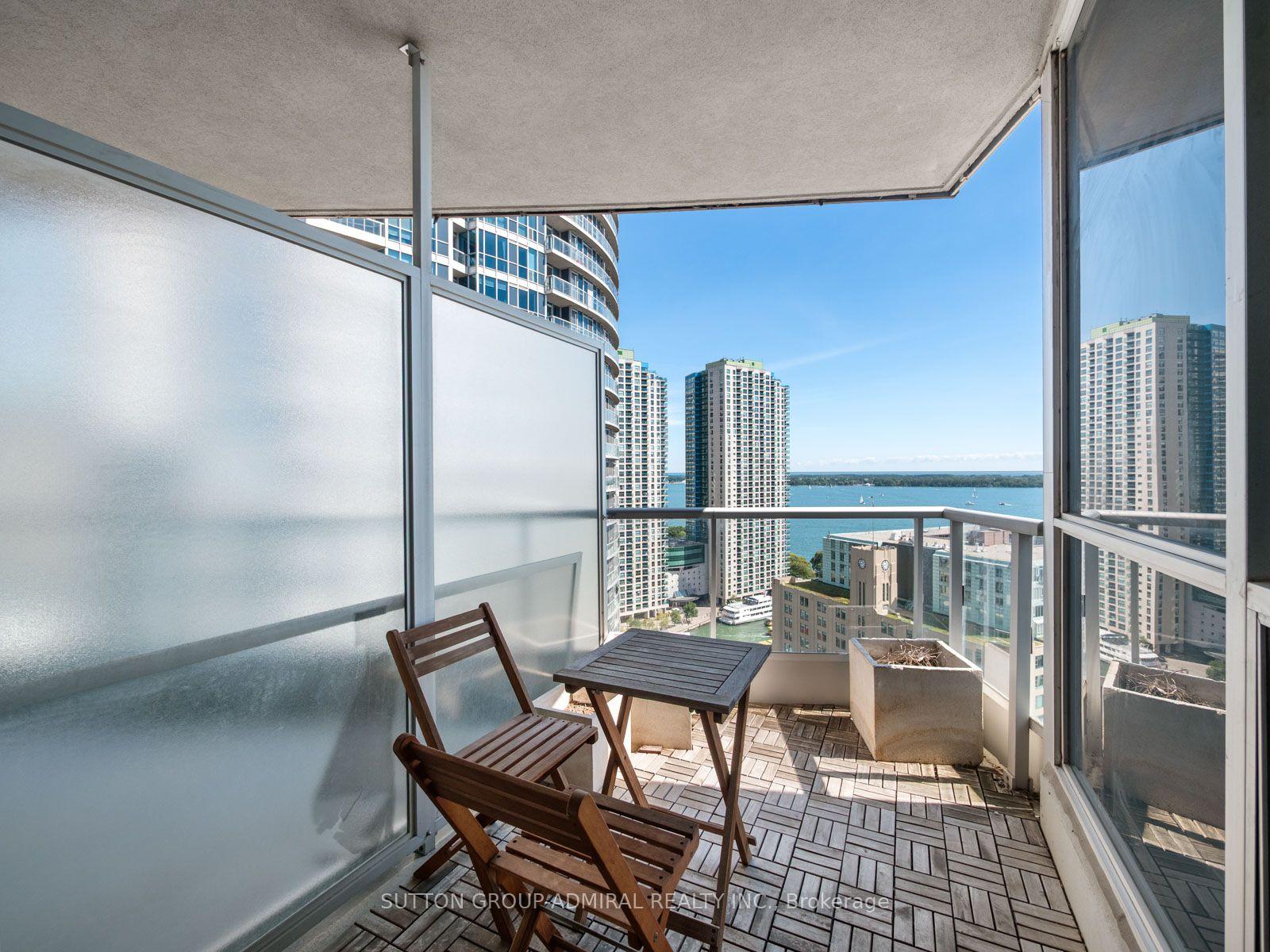 Photo 15 of Unit 2103, 218 Queens Quay Boulevard W, Toronto, Waterfront Communities — HOMEH