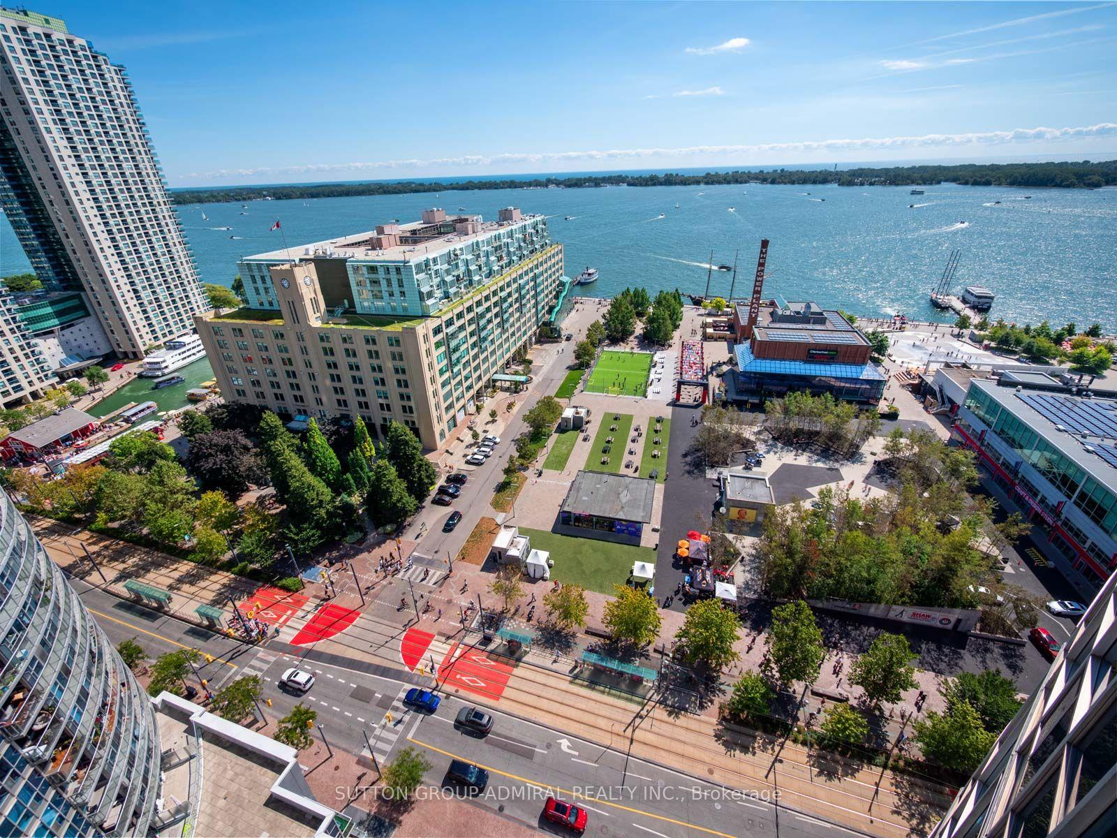Photo 17 of Unit 2103, 218 Queens Quay Boulevard W, Toronto, Waterfront Communities — HOMEH