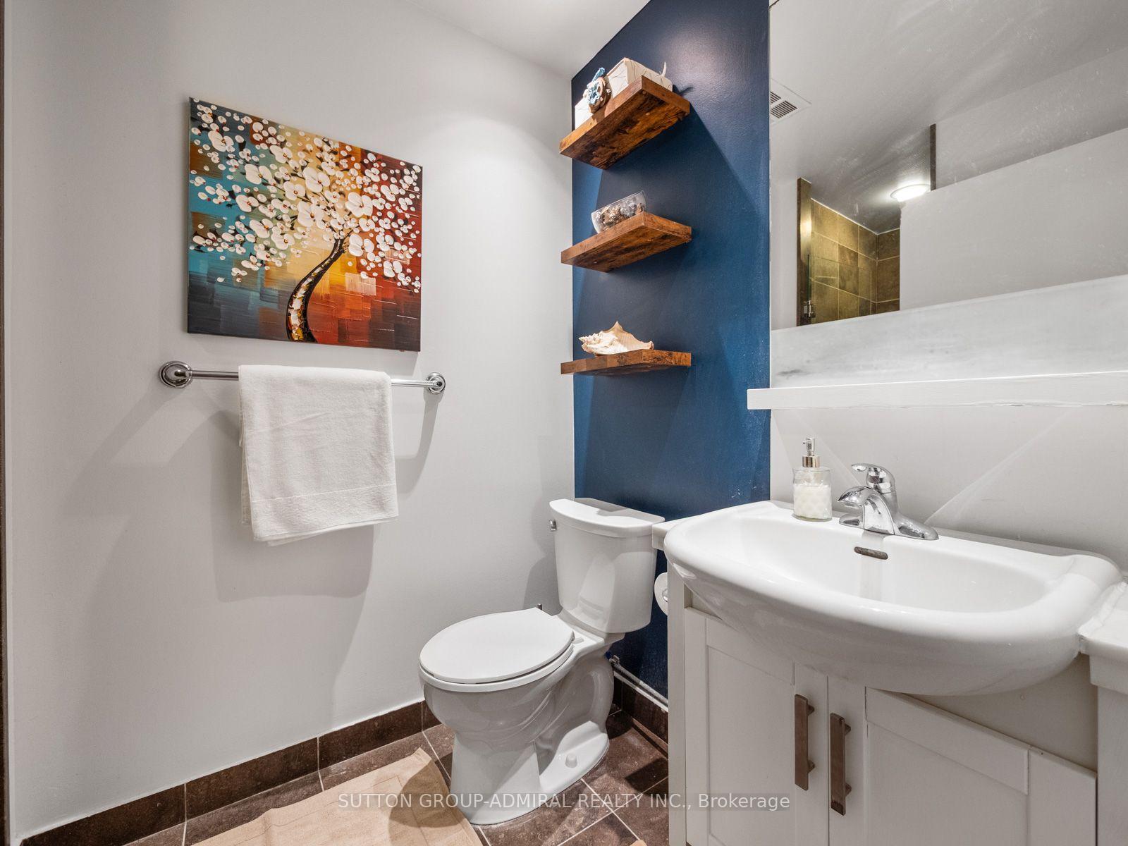 Photo 22 of Unit 2103, 218 Queens Quay Boulevard W, Toronto, Waterfront Communities — HOMEH