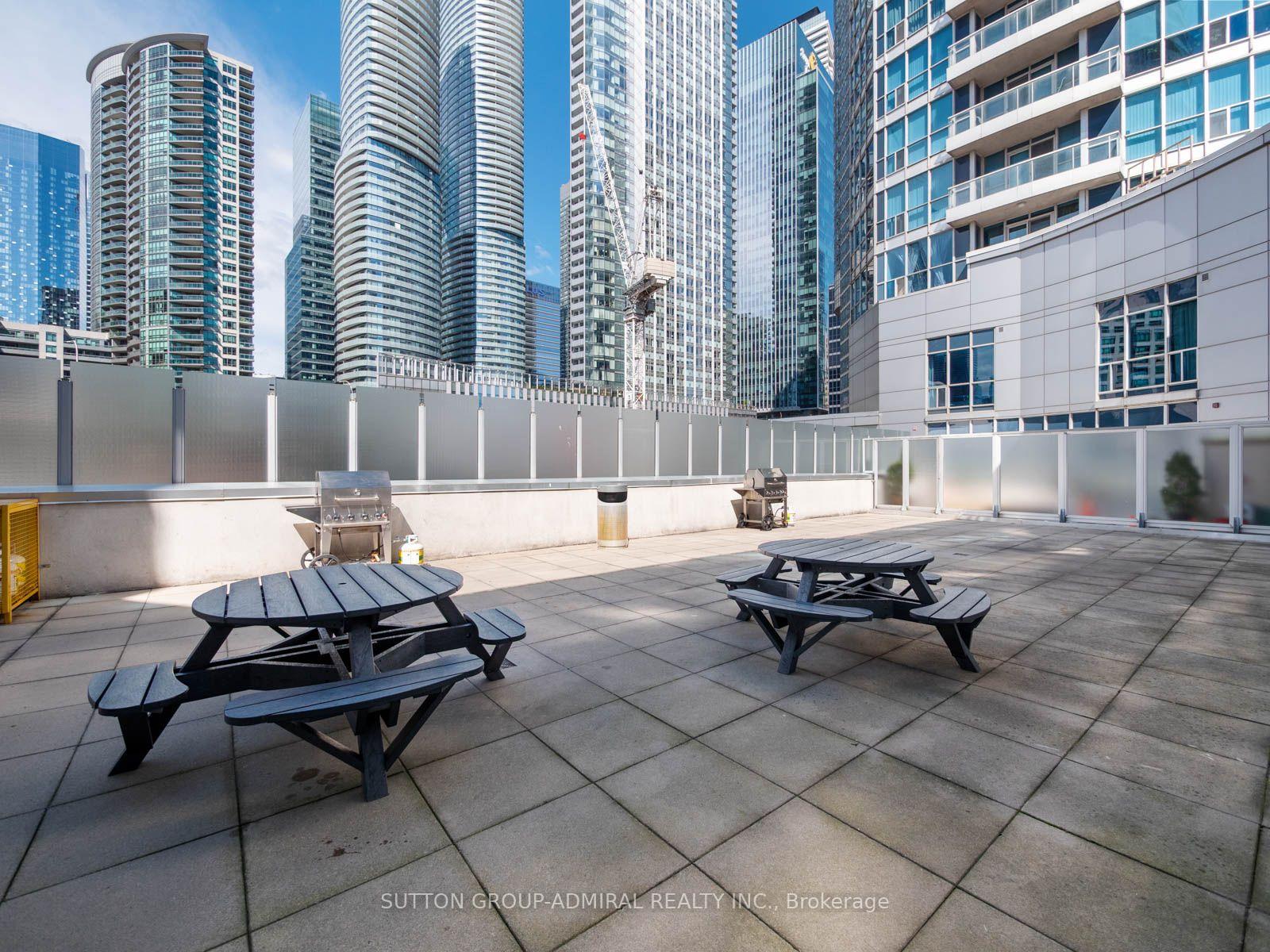 Photo 26 of Unit 2103, 218 Queens Quay Boulevard W, Toronto, Waterfront Communities — HOMEH
