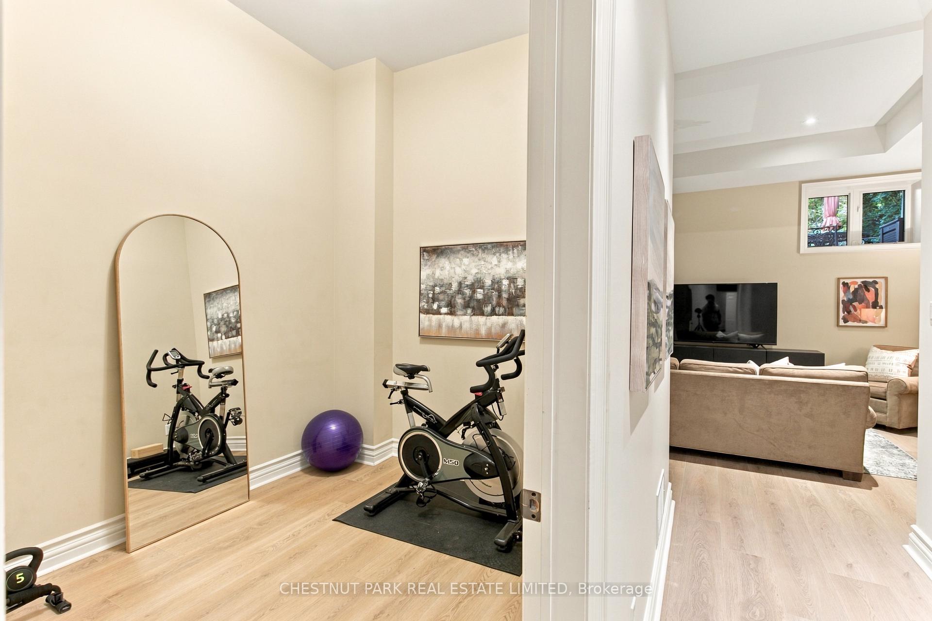 Photo 43 of 117 Glengarry Avenue, Toronto, Lawrence Park North — HOMEH