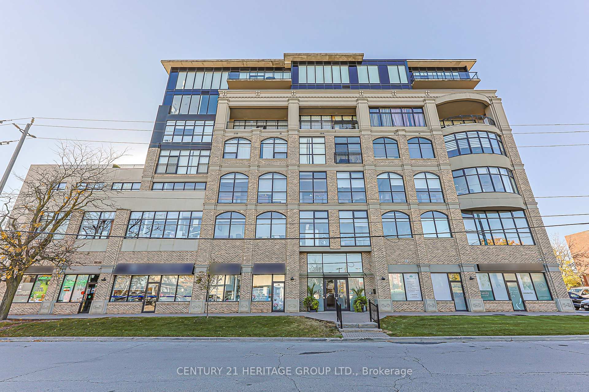 Photo of Unit 507, 10376 Yonge Street