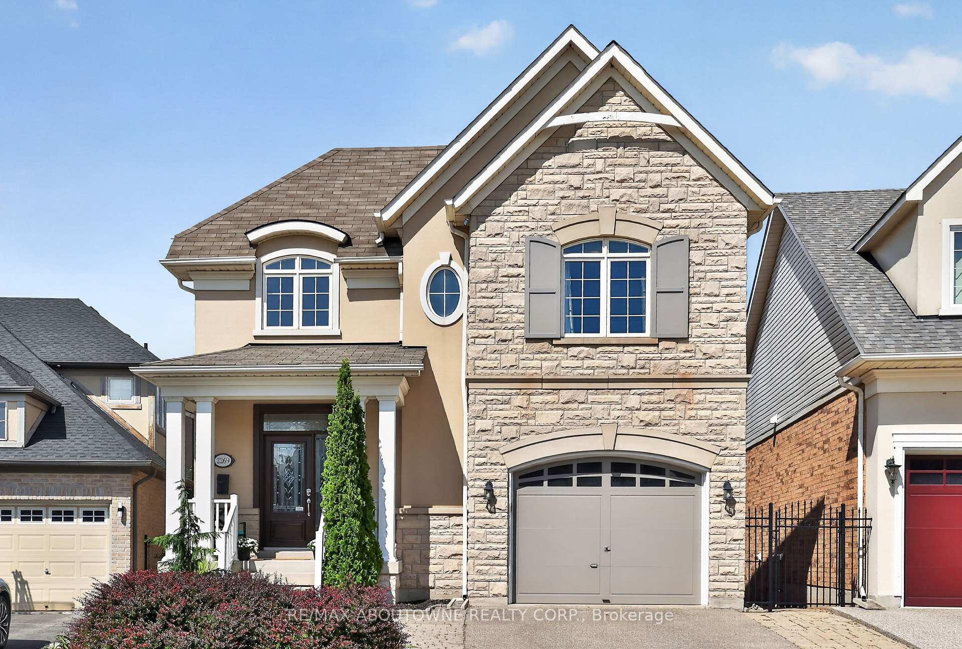 Photo of 2269 Whitworth Drive