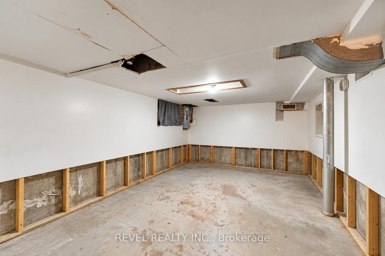 Photo 18 of 12 Merigold Street, St. Catharines, Western Hill — HOMEH