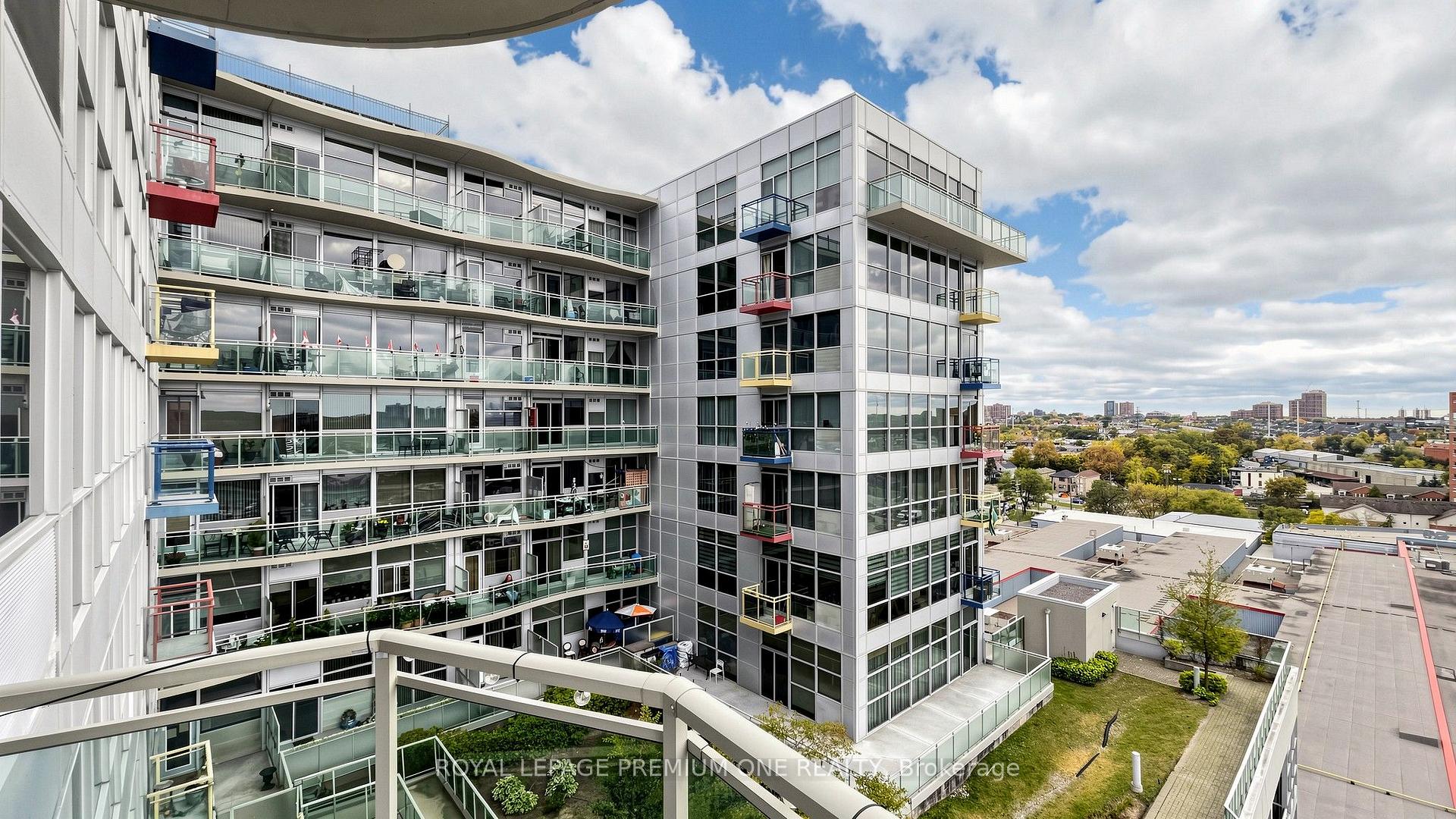 Photo 2 of Unit 824, 1600 Keele Street, Toronto, Keelesdale-Eglinton West — HOMEH