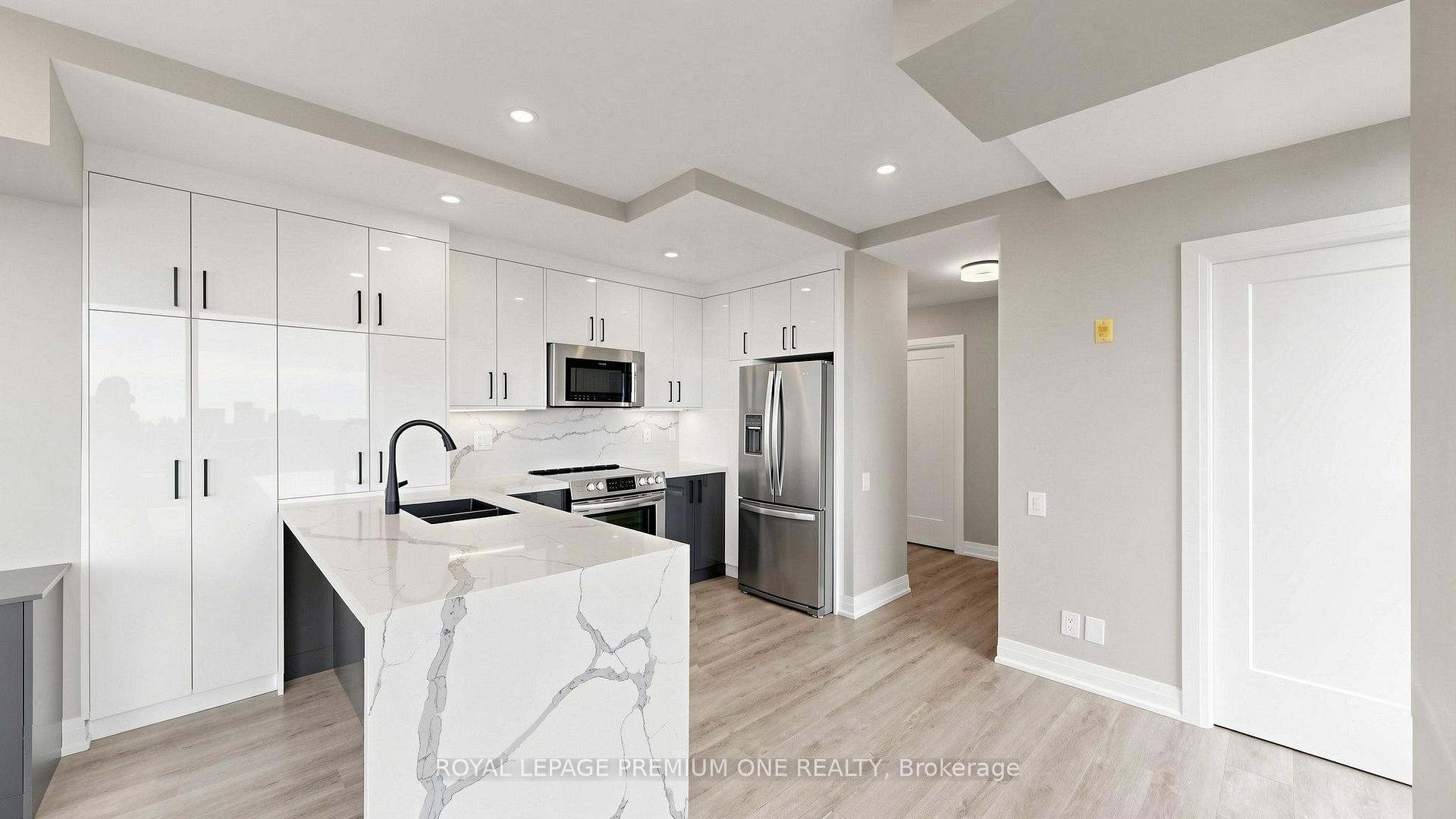 Photo 8 of Unit 824, 1600 Keele Street, Toronto, Keelesdale-Eglinton West — HOMEH