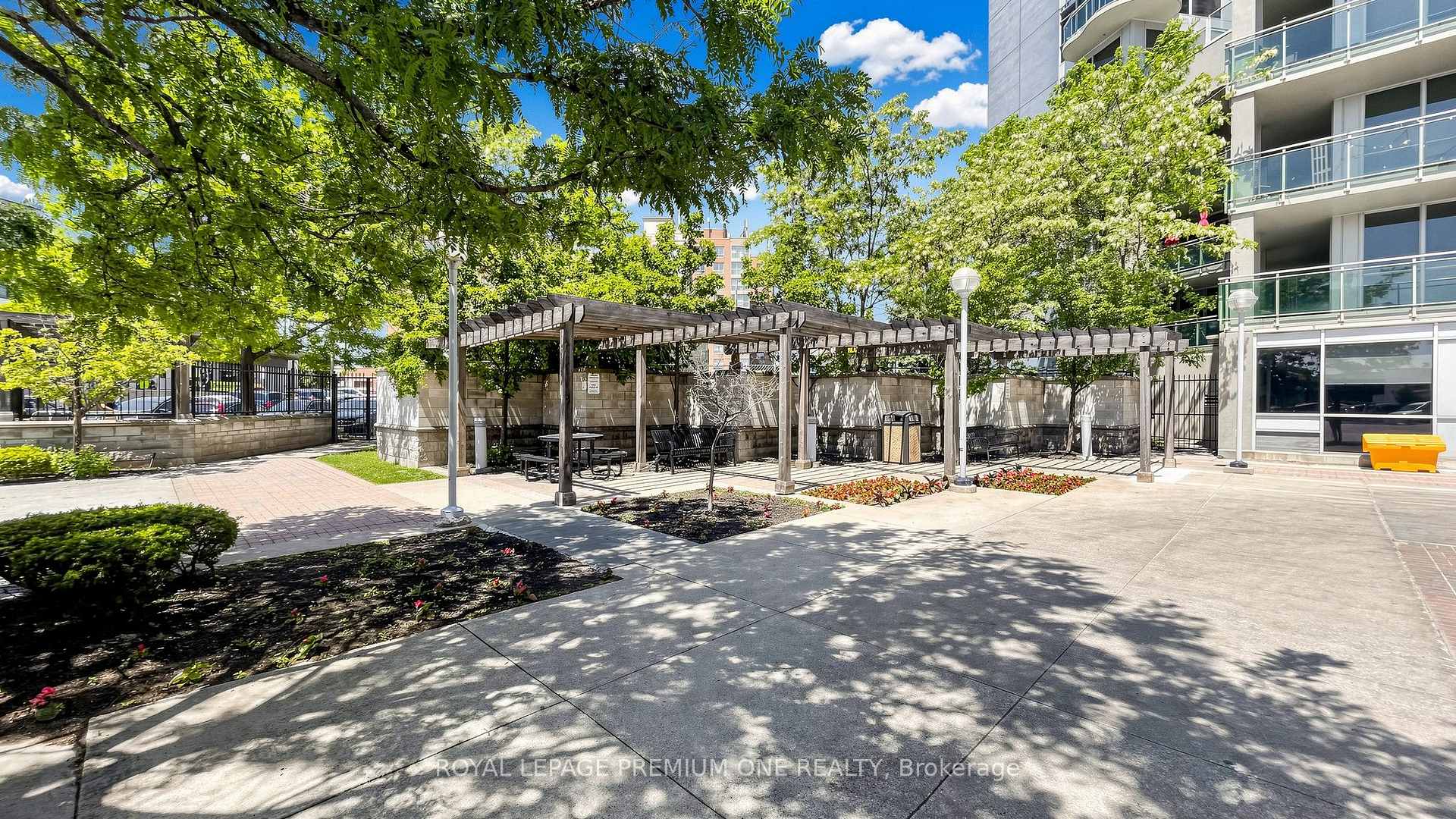 Photo 19 of Unit 824, 1600 Keele Street, Toronto, Keelesdale-Eglinton West — HOMEH